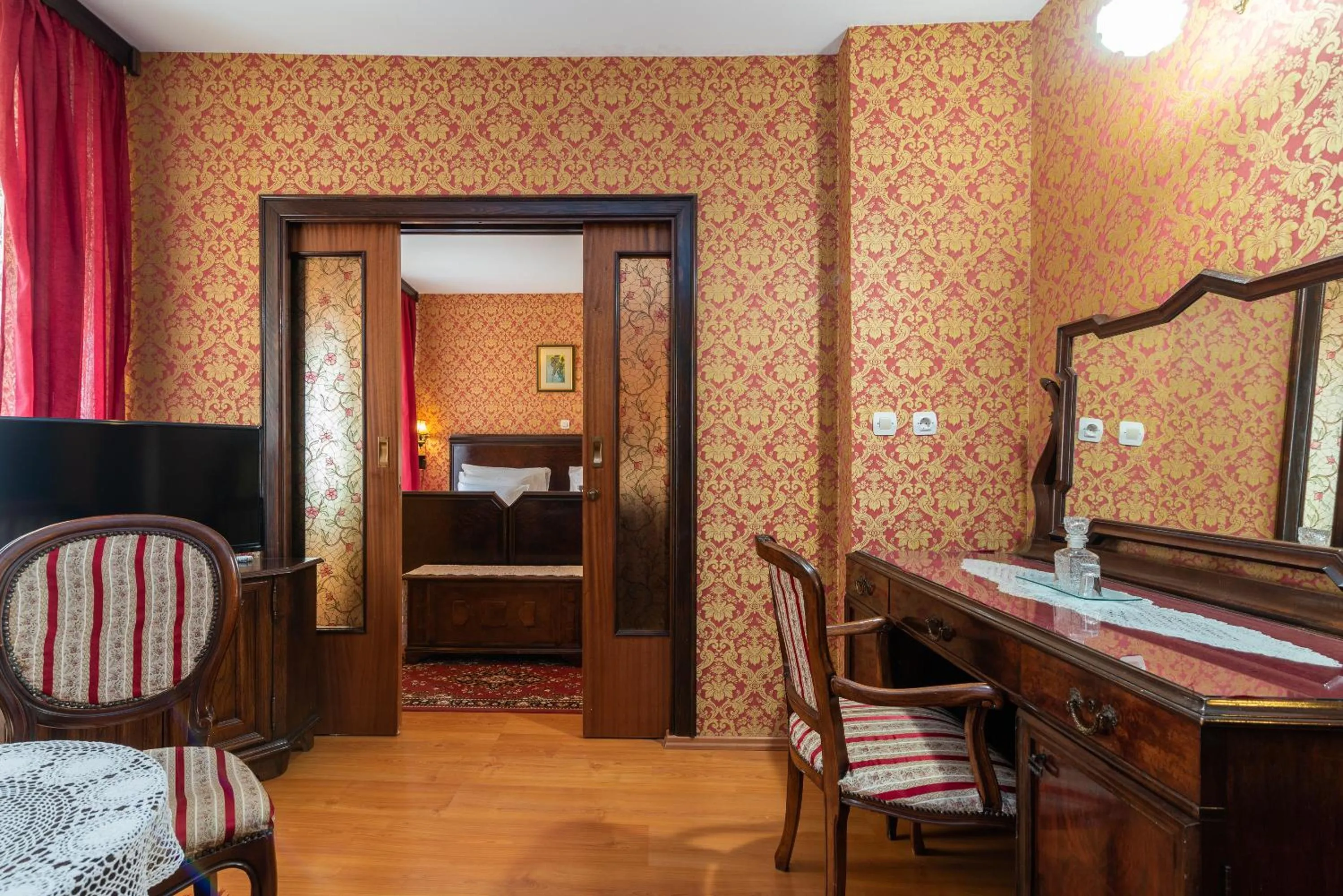 Bed in Heritage Hotel Pasike