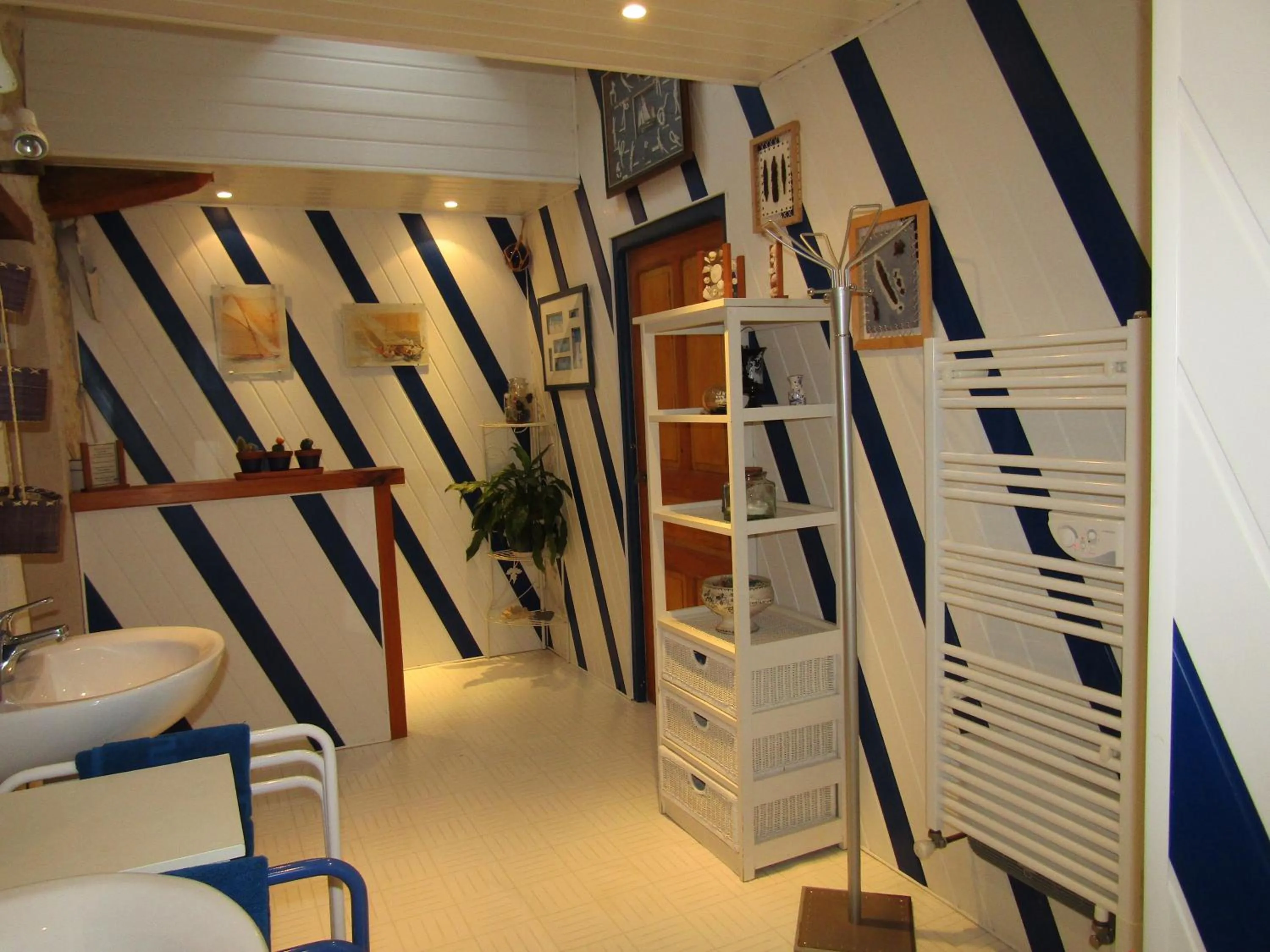 Bathroom in La Piaule