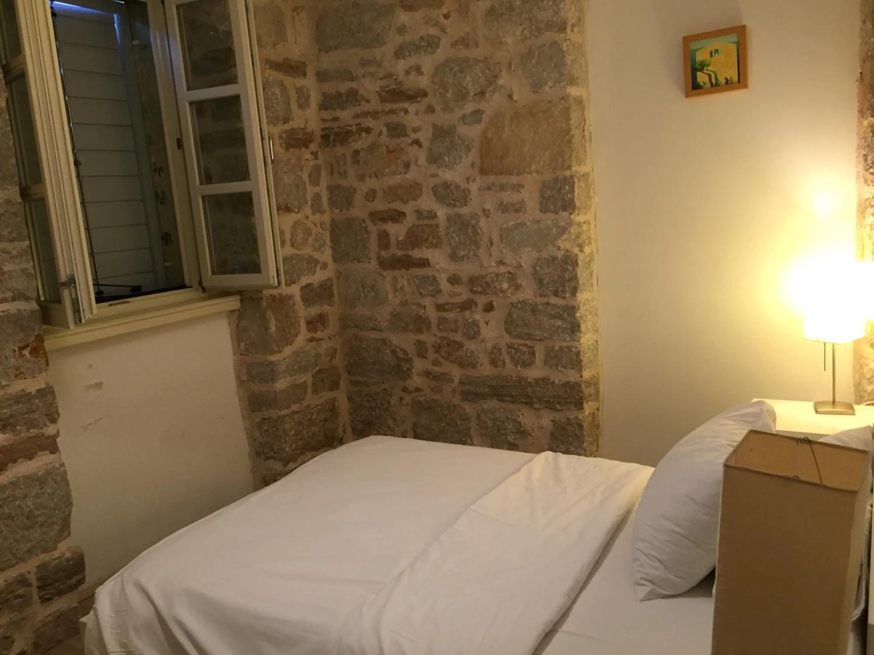 Bed in Hotel Maestral