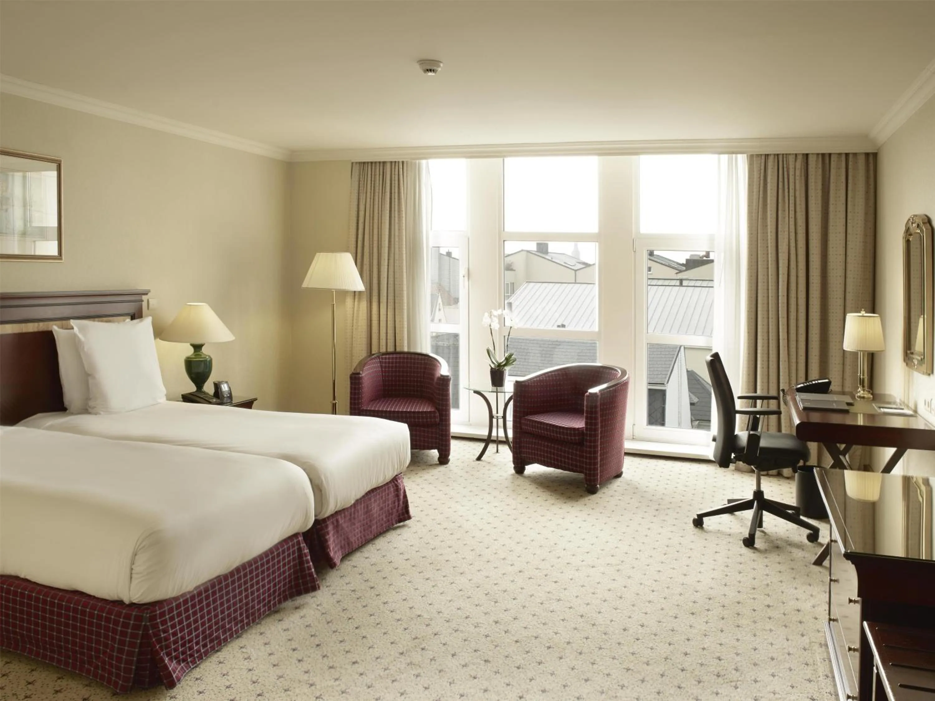 Bed in Hilton Antwerp Old Town