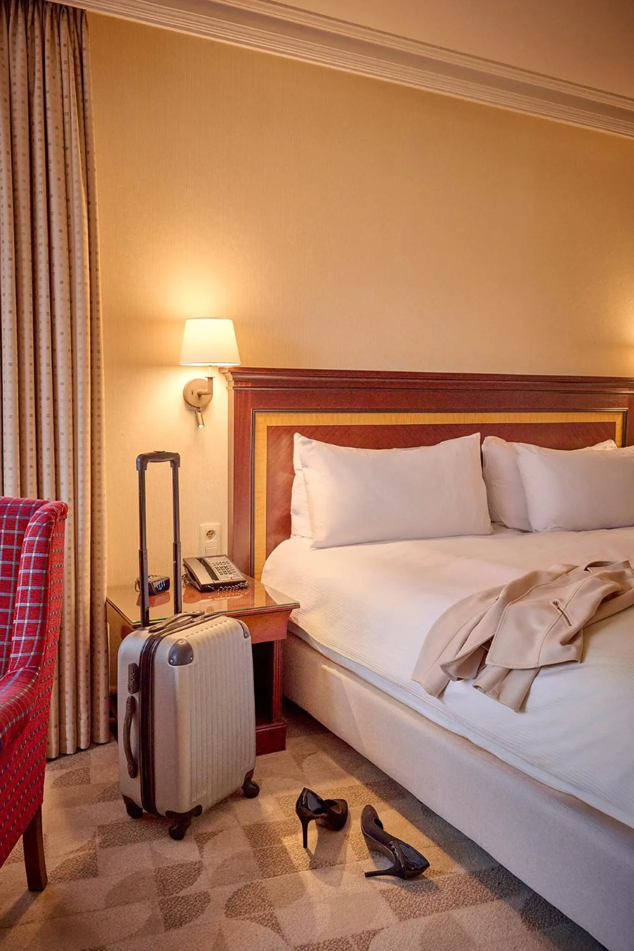 Bed in Hilton Antwerp Old Town