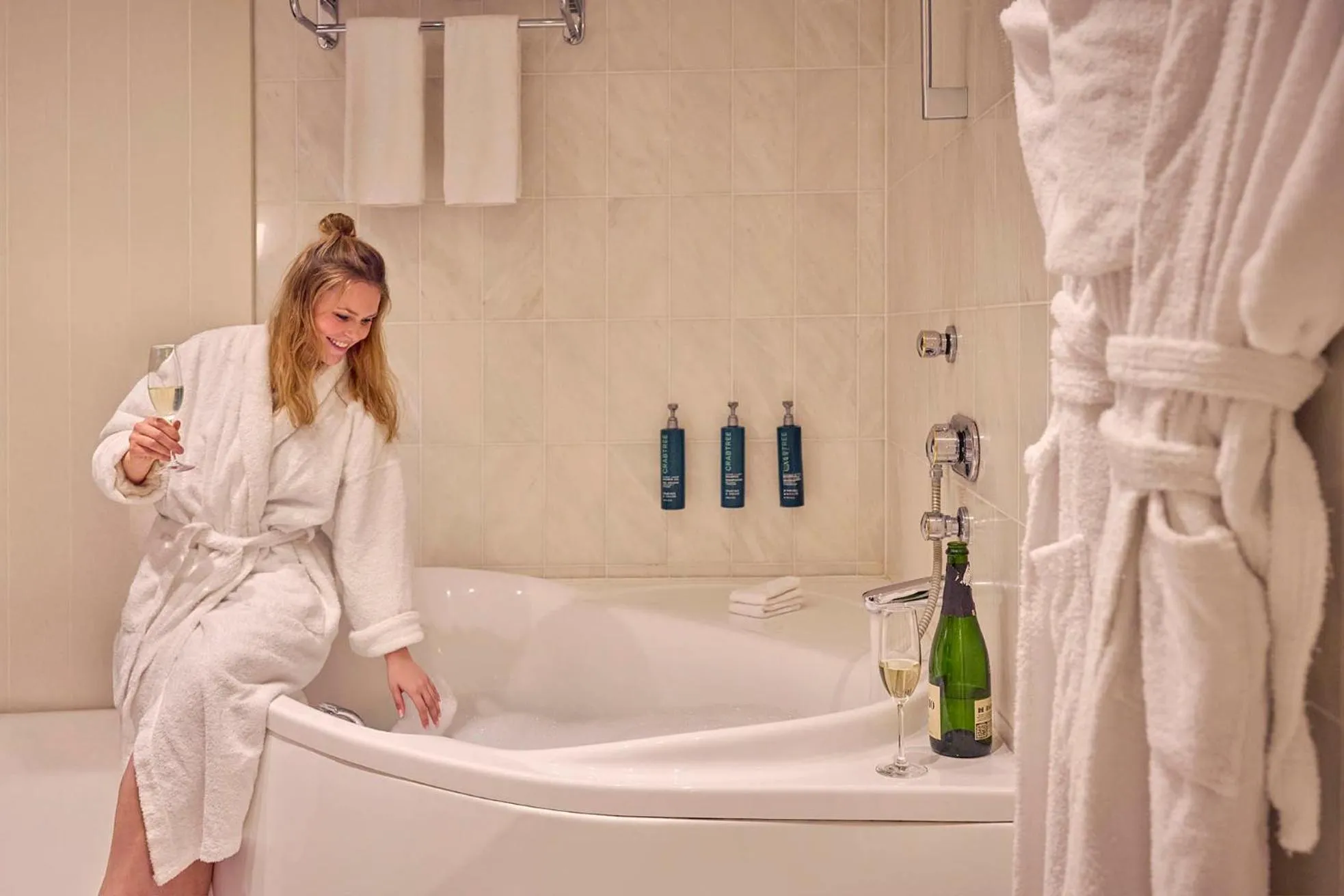 Bathroom in Hilton Antwerp Old Town