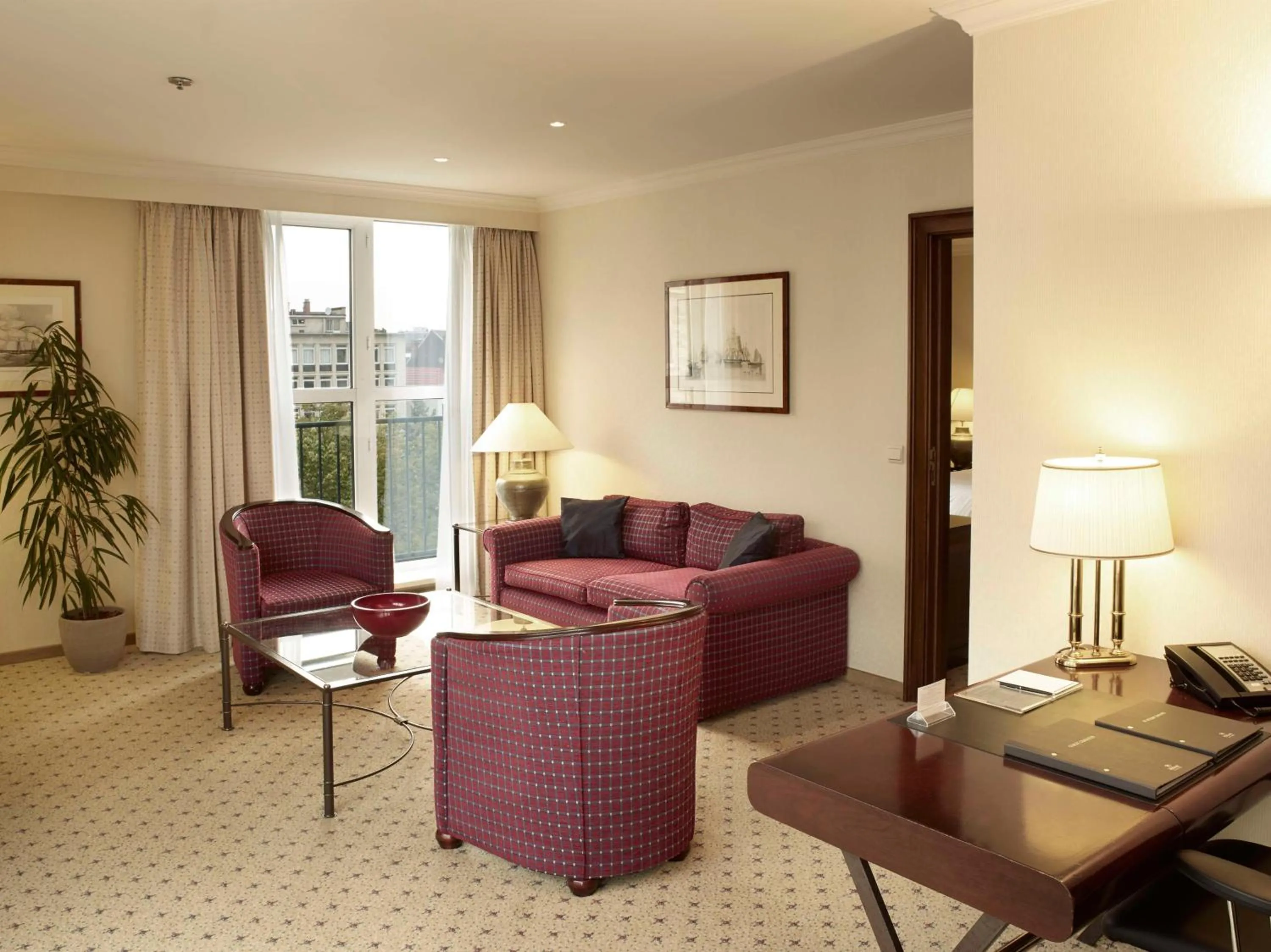 Living room in Hilton Antwerp Old Town