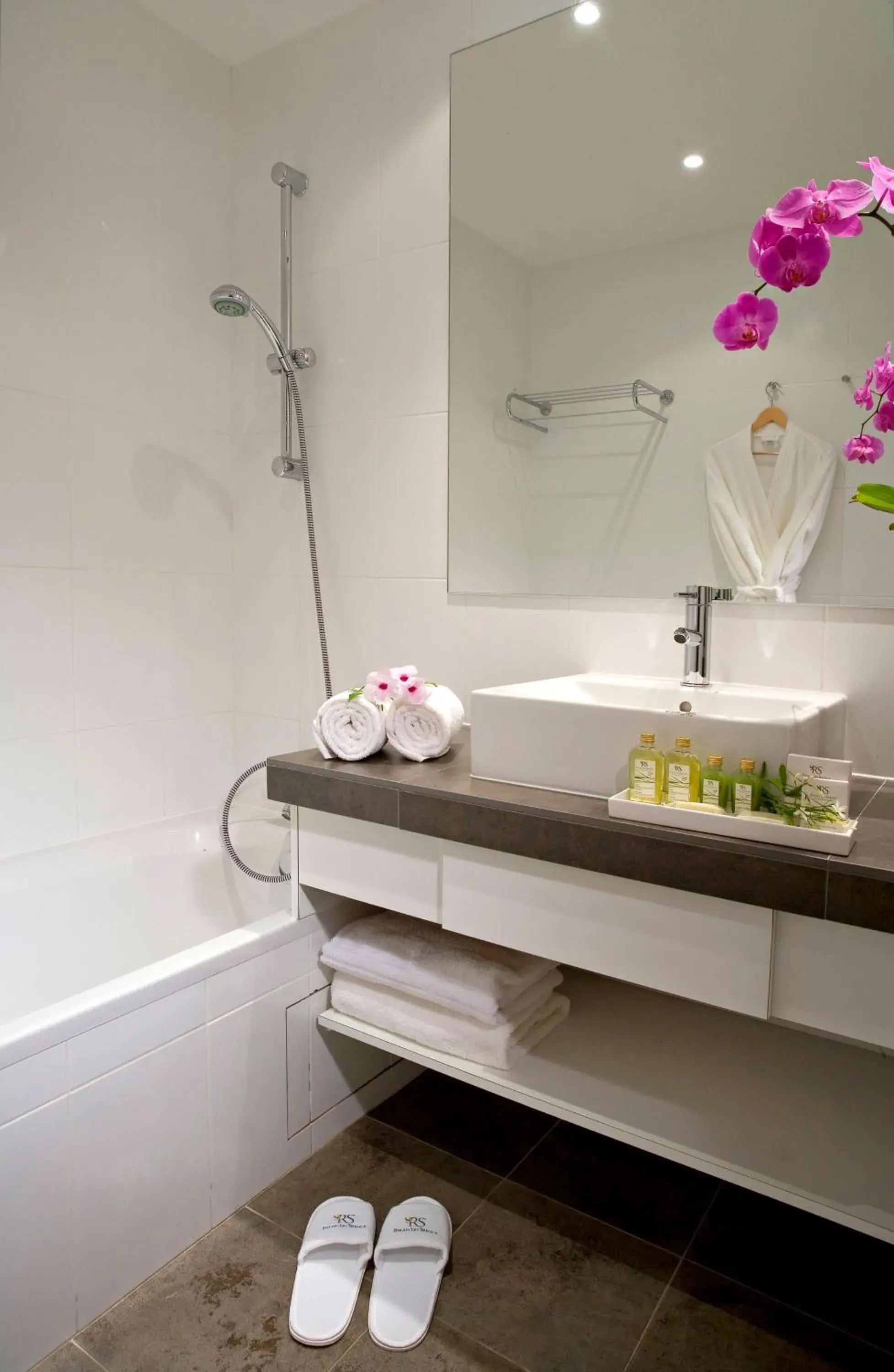 Privilege Double Room - Terrace in Le Cottage - Hotel & Spa Privilege Double Room - Terrace in Le Cottage - Hotel & Spa