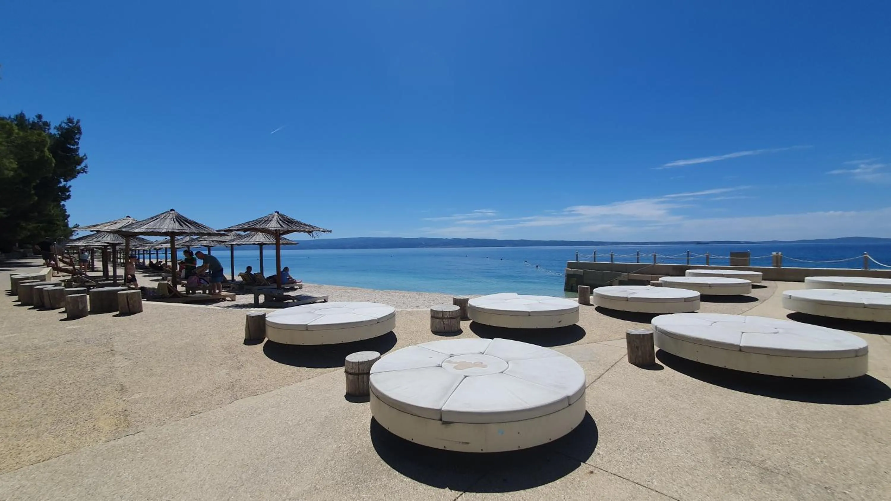 Beach in SmartStay Johnny