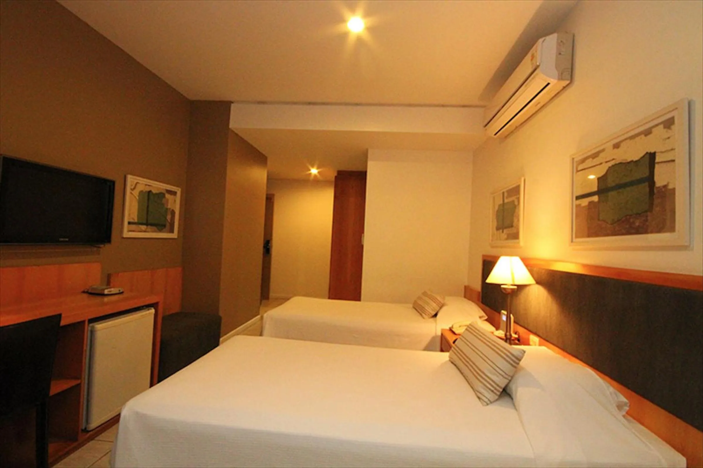 Bed in Beach Apartments - GMT