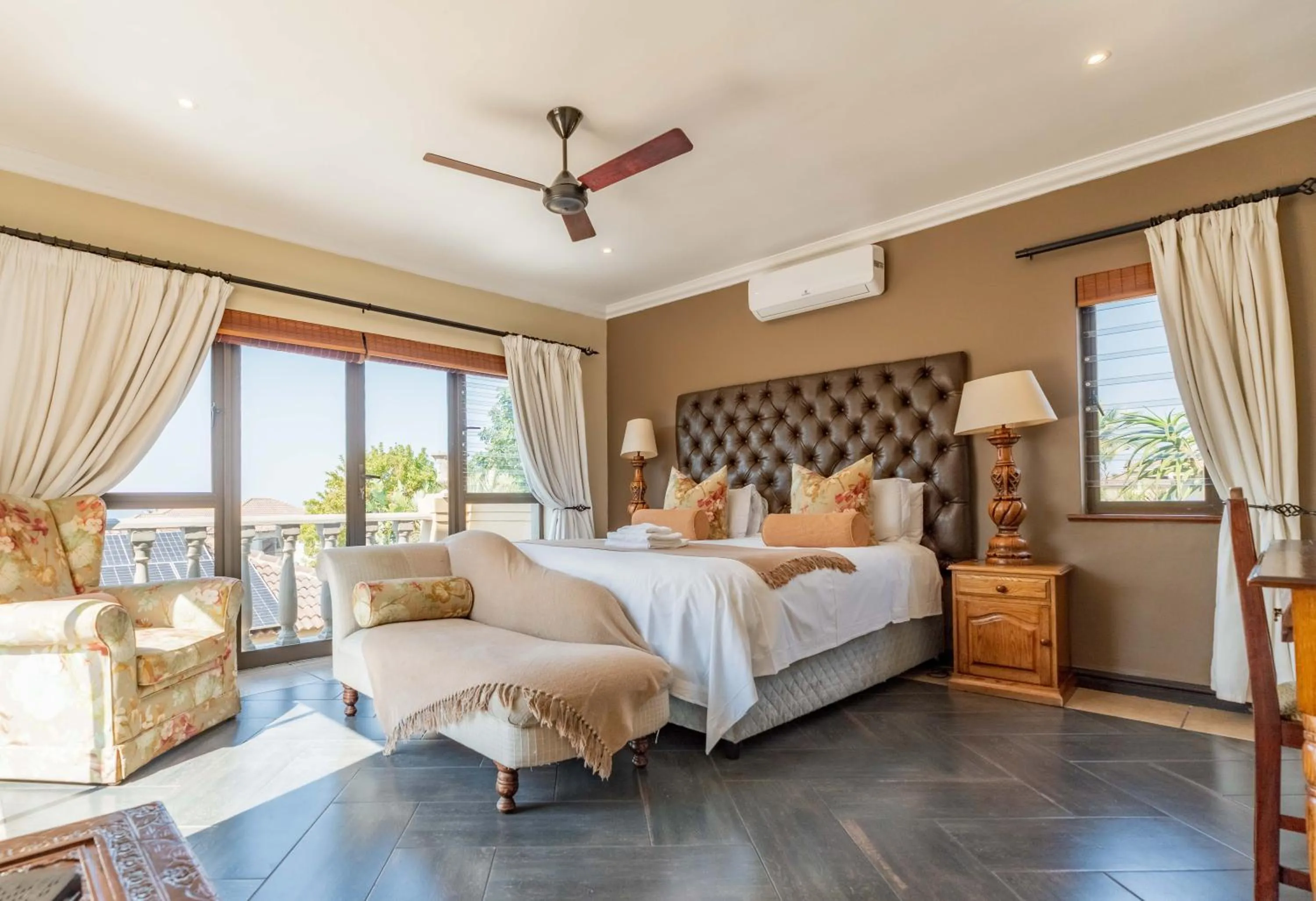 Bedroom, Bed in The Villa Umhlanga