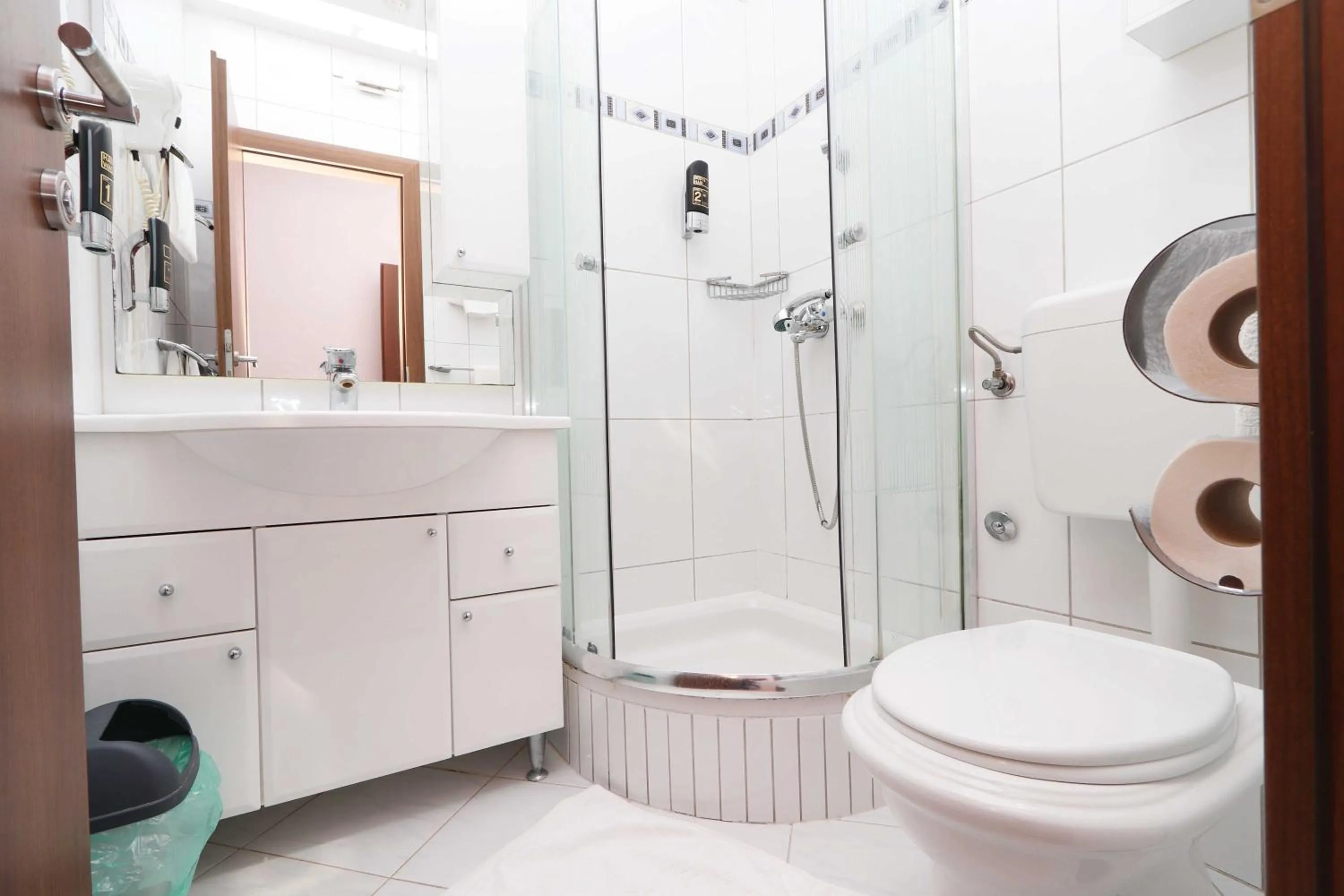 Bathroom in Hotel Pansion Villa Antonio