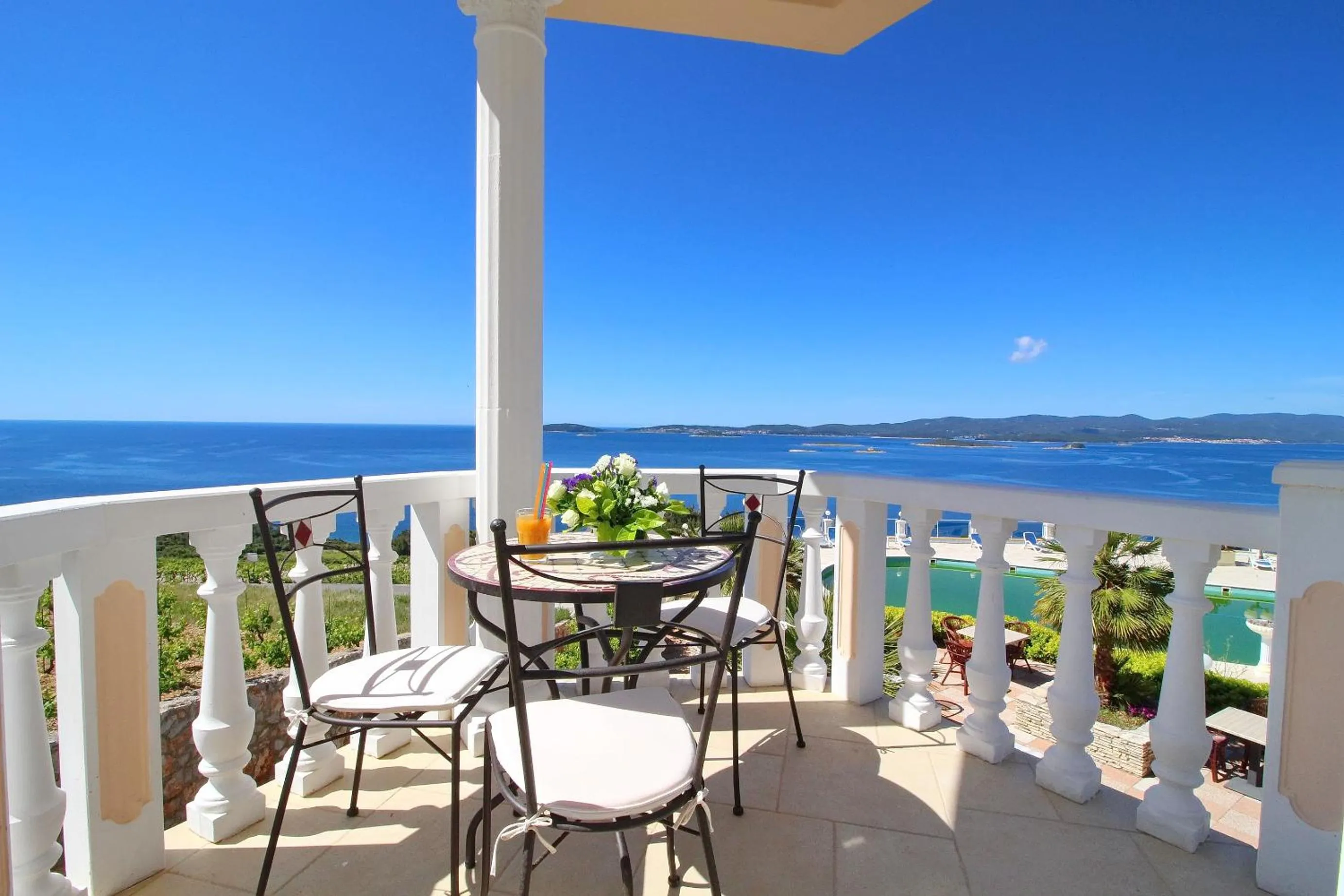 Balcony/Terrace in Hotel Pansion Villa Antonio