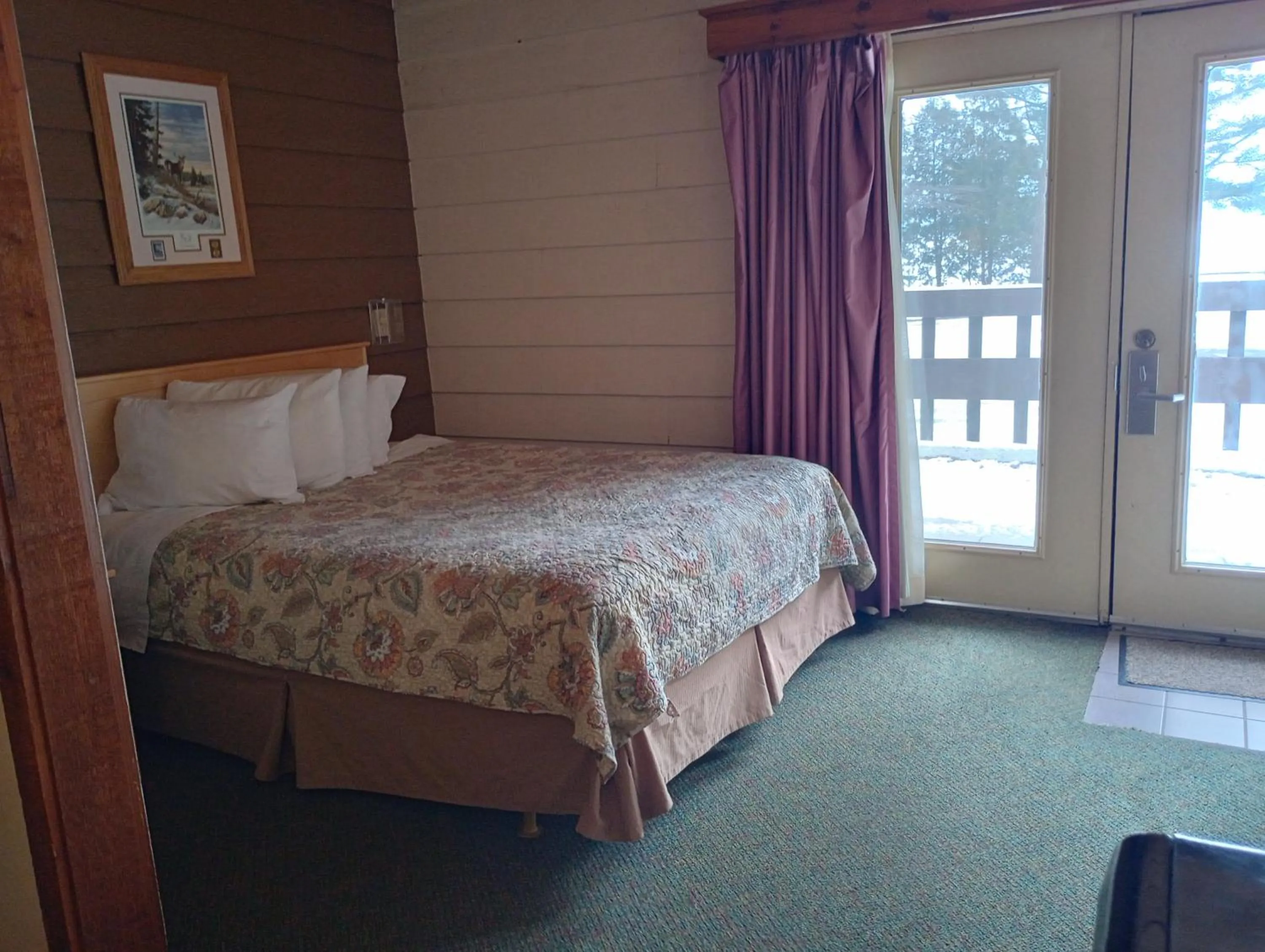 Bed in Centerstone Resort Lake-Aire