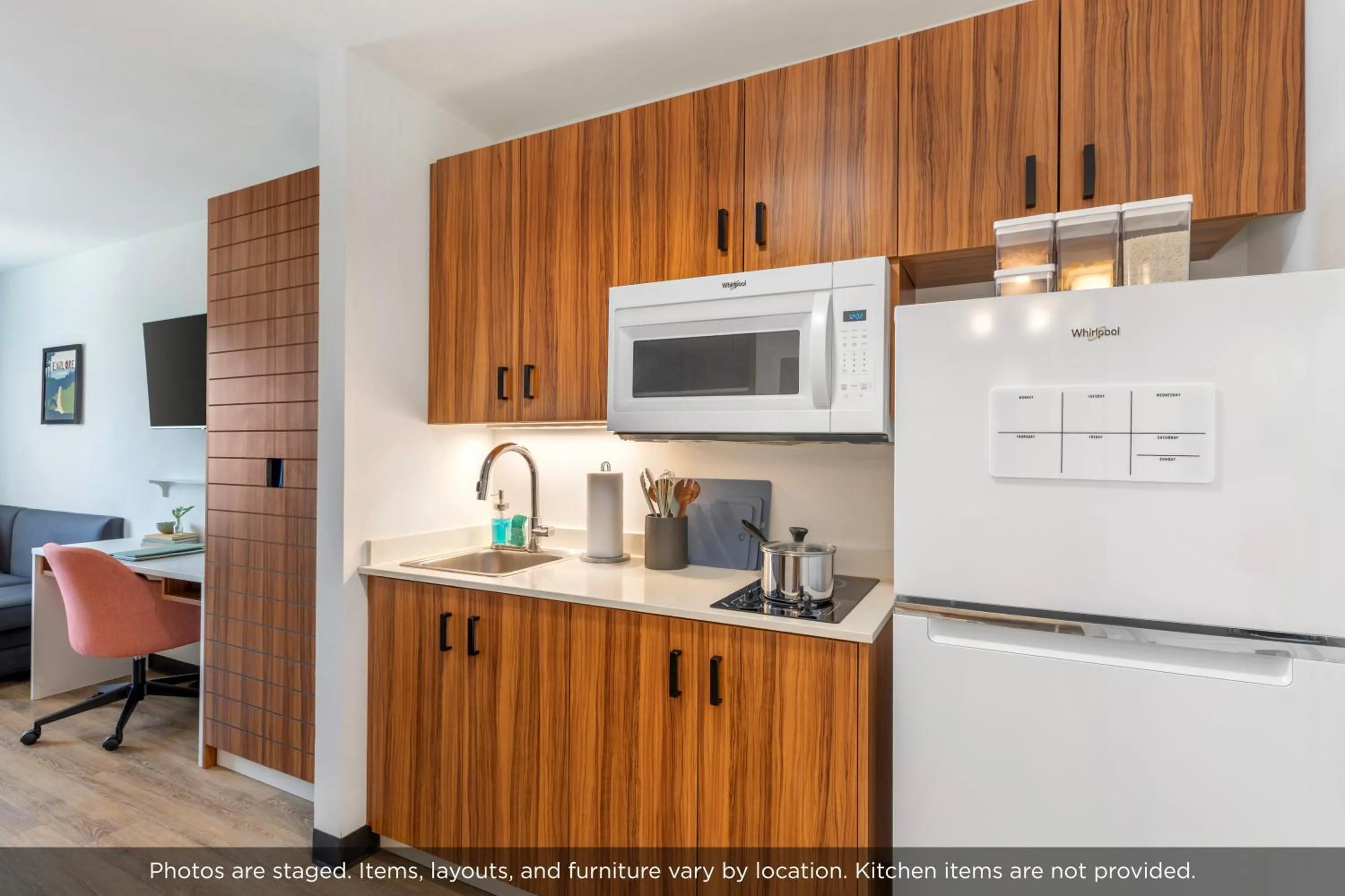 Uptown Suites Extended Stay Nashville TN - Smyrna