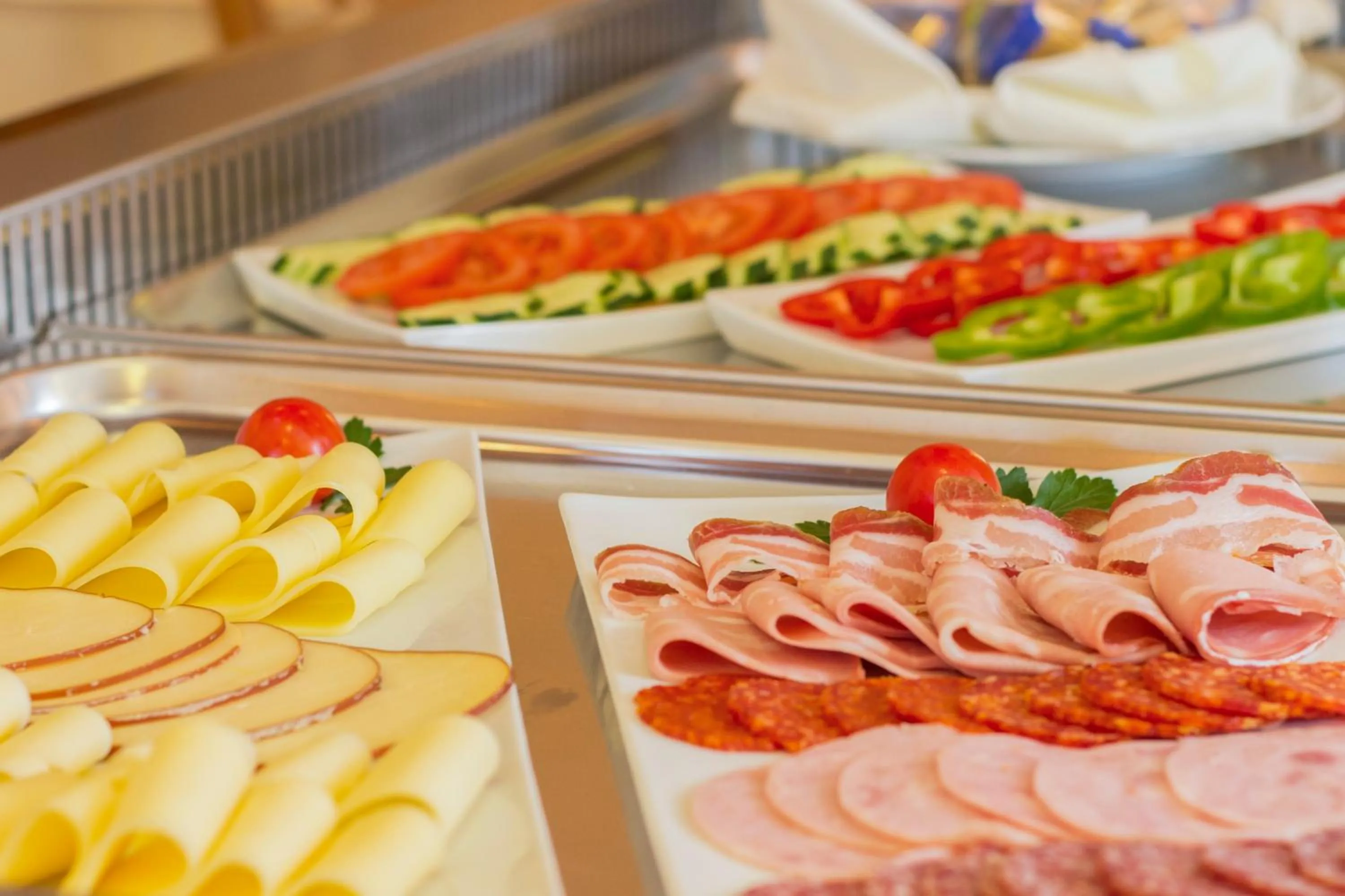 Buffet breakfast in Hotel Spongiola