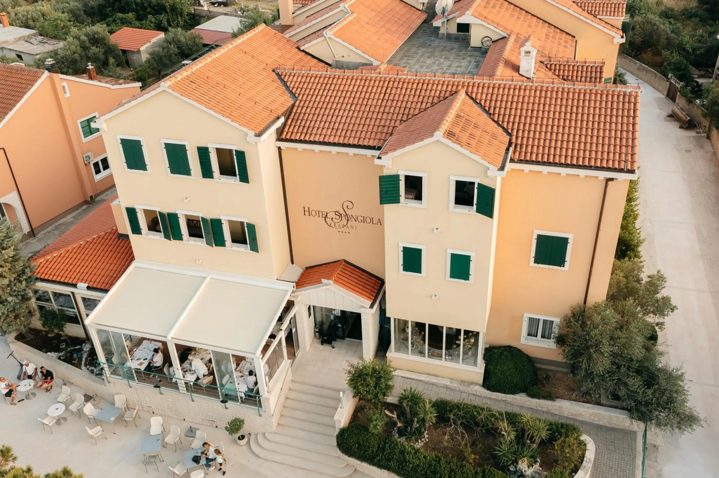 Property building in Hotel Spongiola