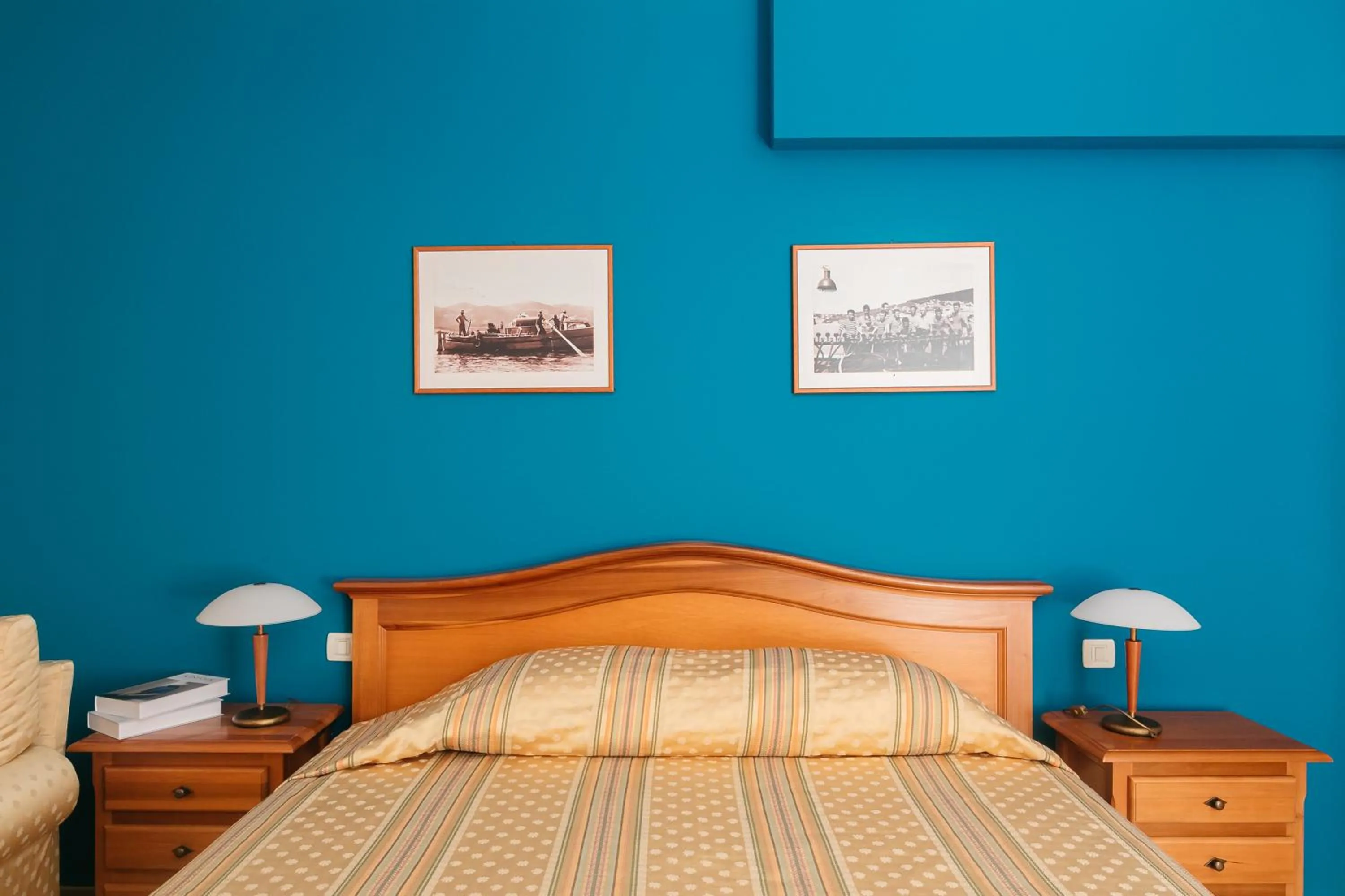 Bed in Hotel Spongiola