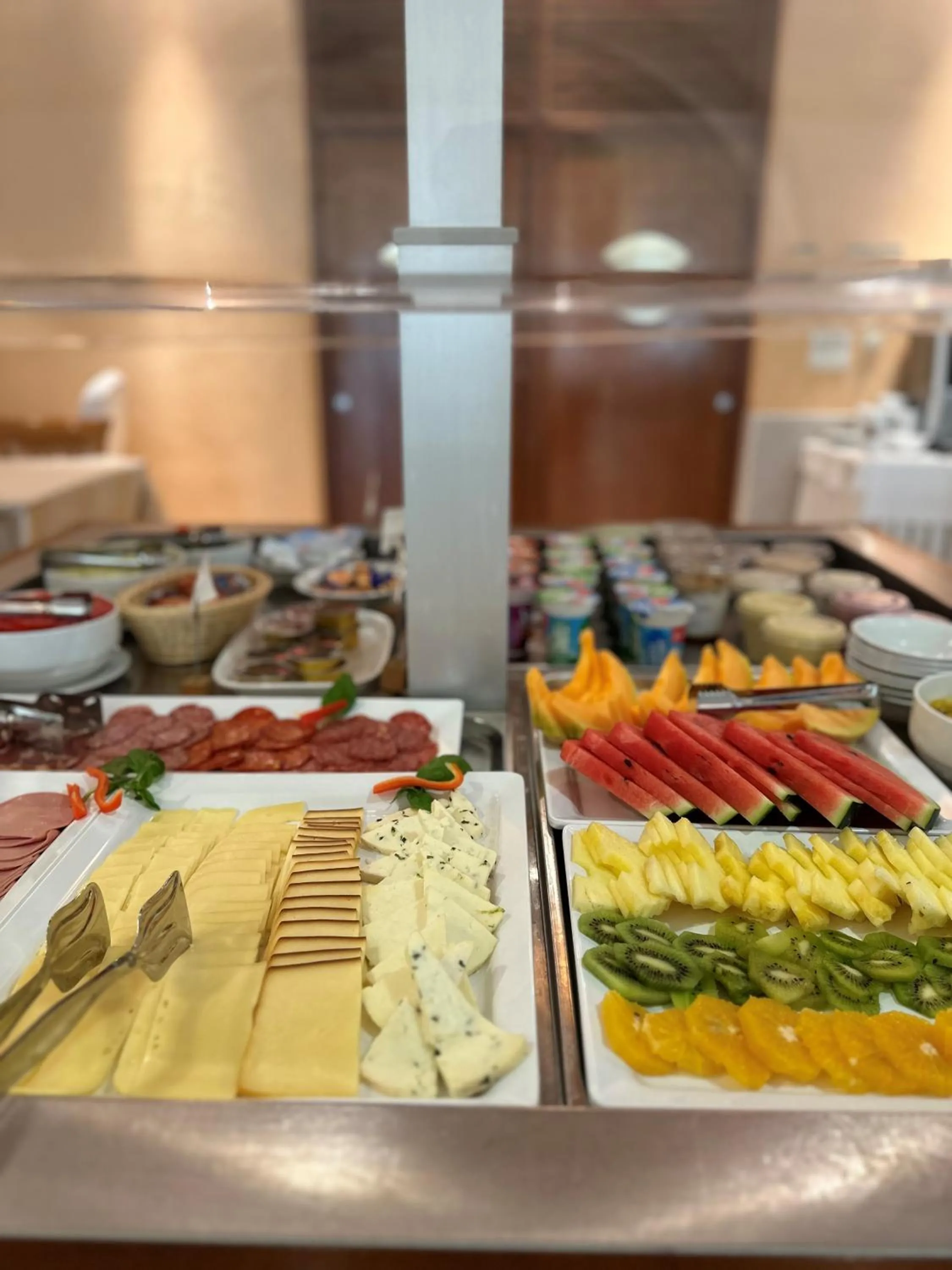 Restaurant/places to eat in Hotel Spongiola