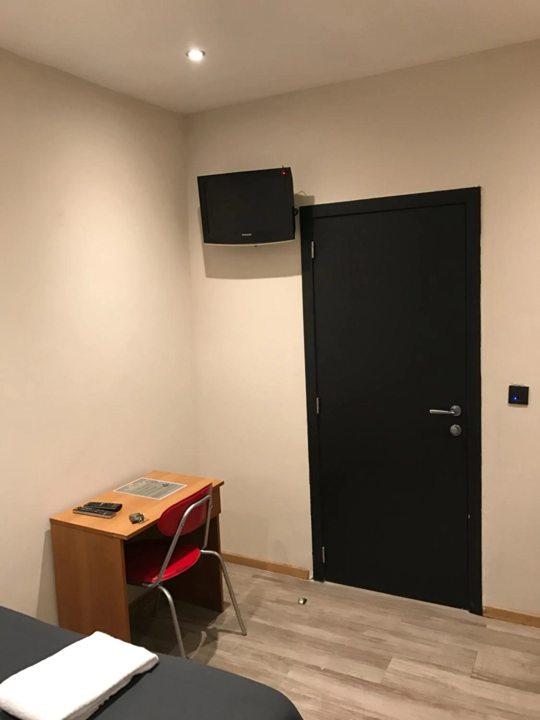 Bedroom in Royal Hotel