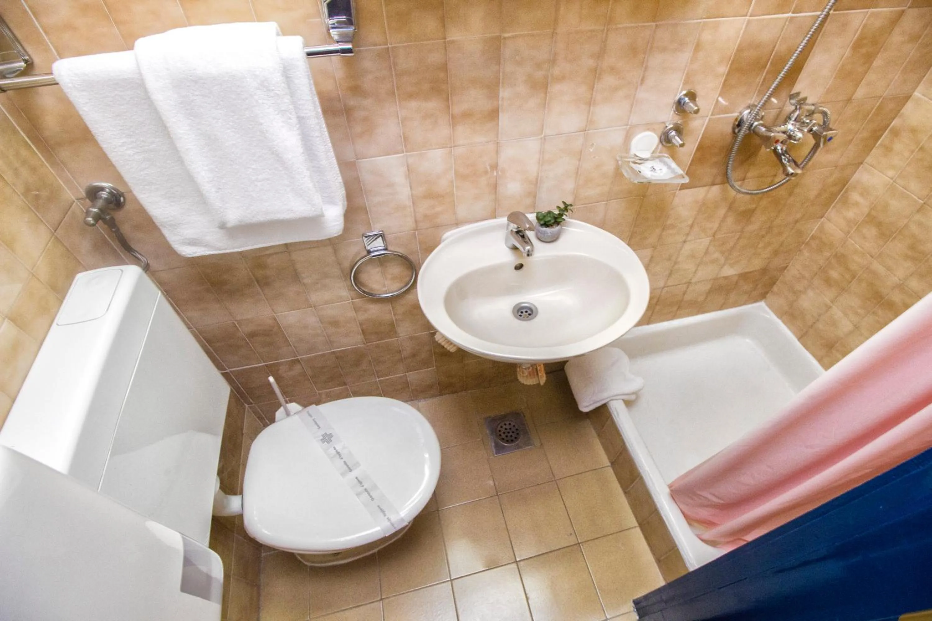 Toilet in Hotel Jadran Šibenik