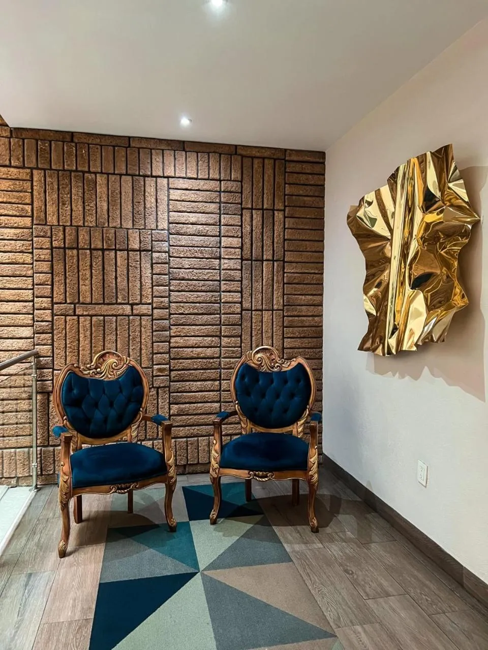 Seating area in Hotel Real Maestranza