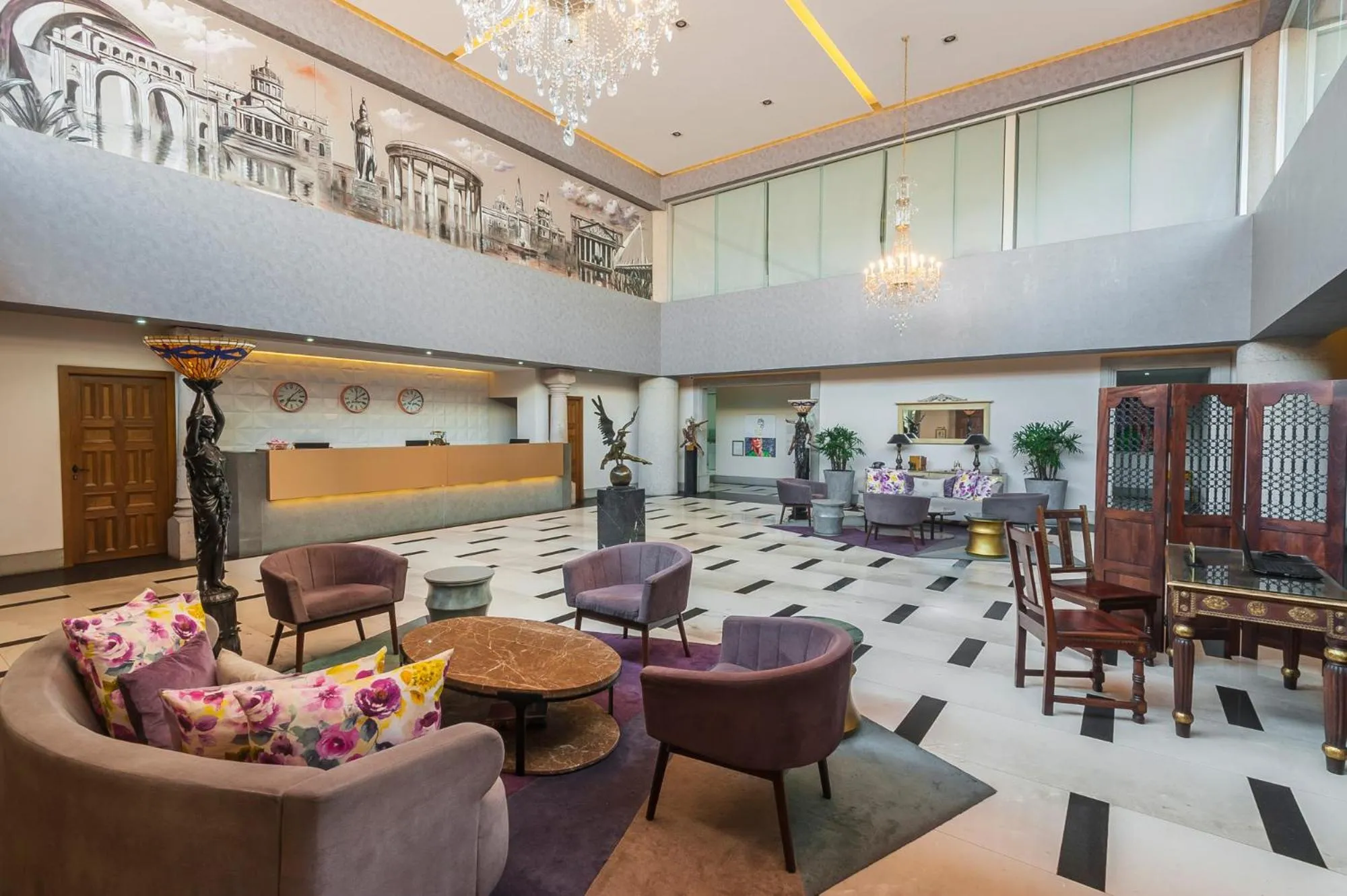 Lobby or reception in Hotel Real Maestranza