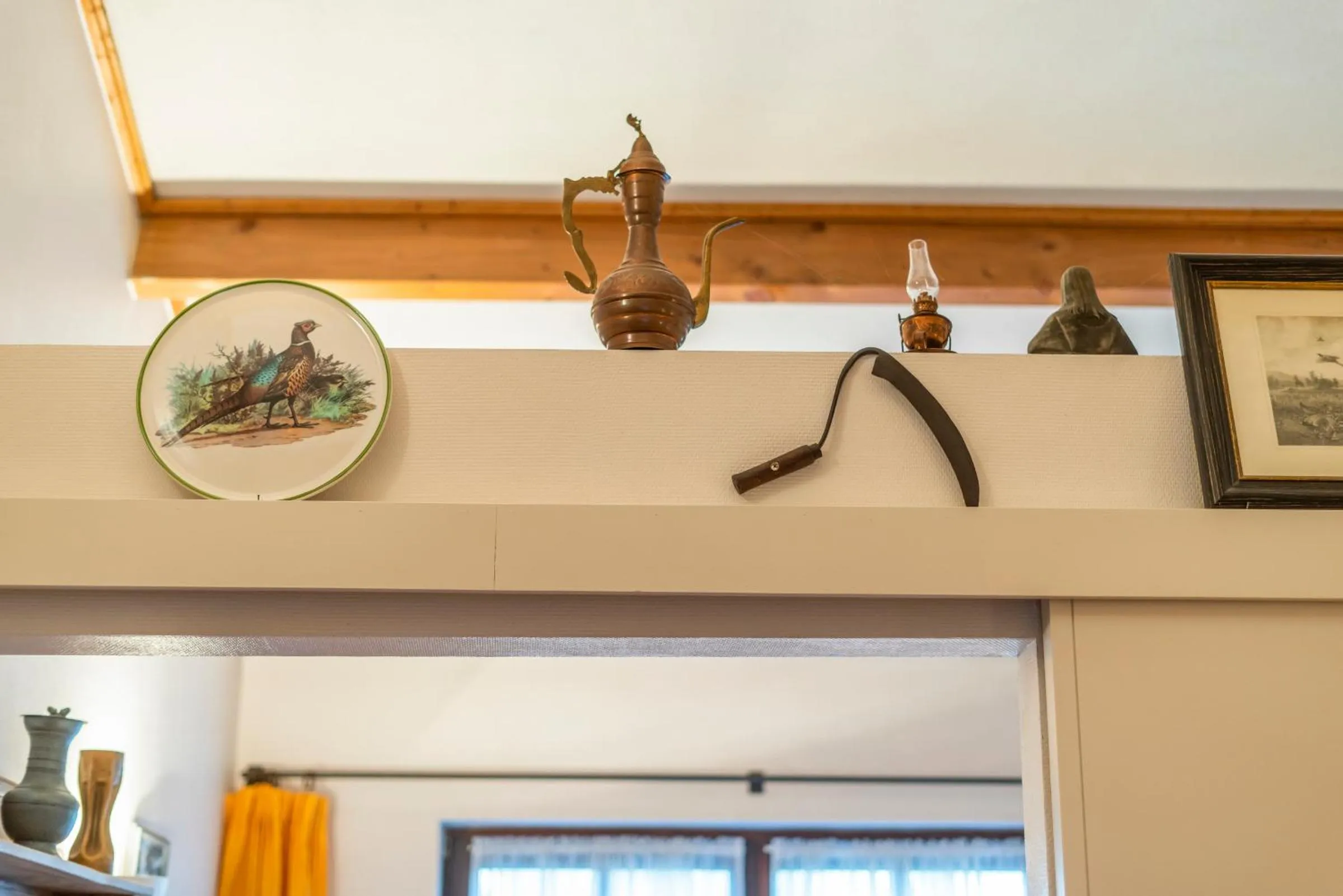 Decorative detail in Elckerlyck Inn Hotel