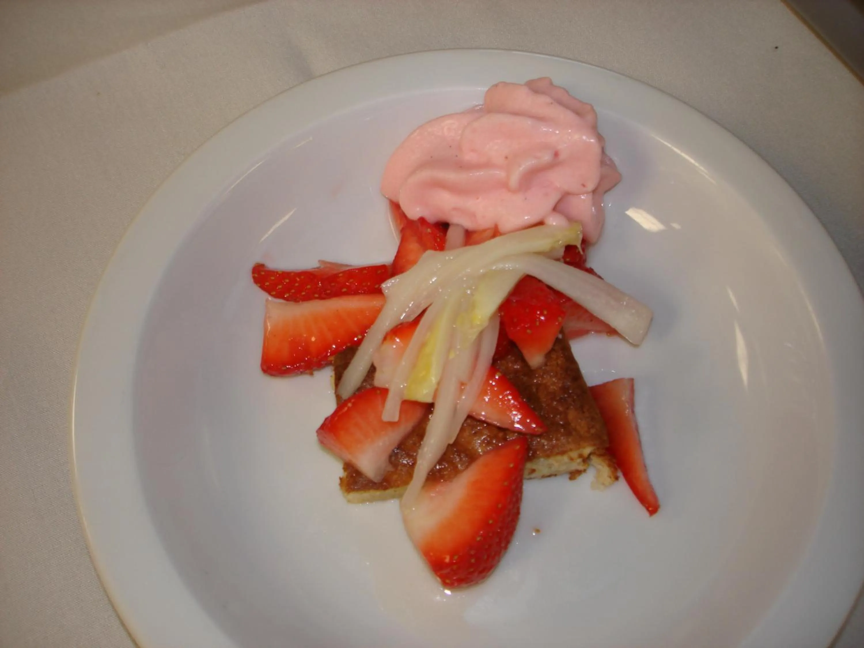 Food in Elckerlyck Inn Hotel