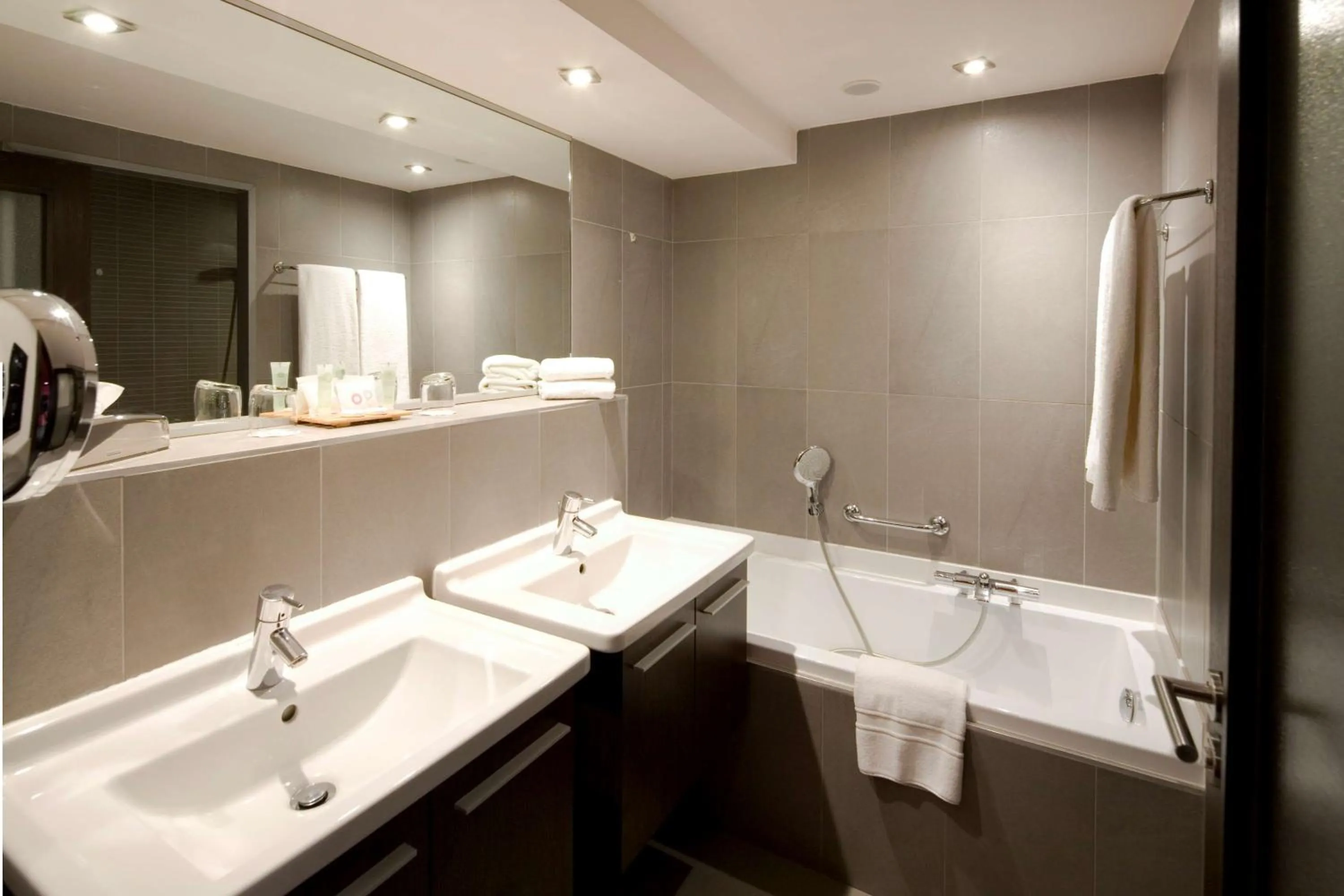 Photo of the whole room in Grand Hôtel Bristol