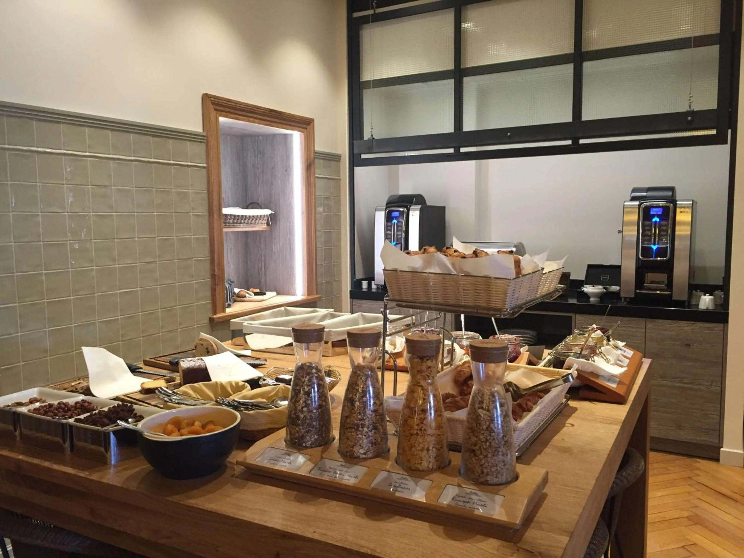 Restaurant/places to eat in Grand Hôtel Bristol