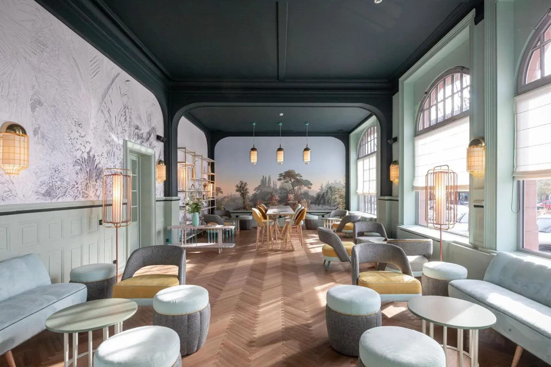 Lounge or bar in Grand Hôtel Bristol Lounge or bar in Grand Hôtel Bristol