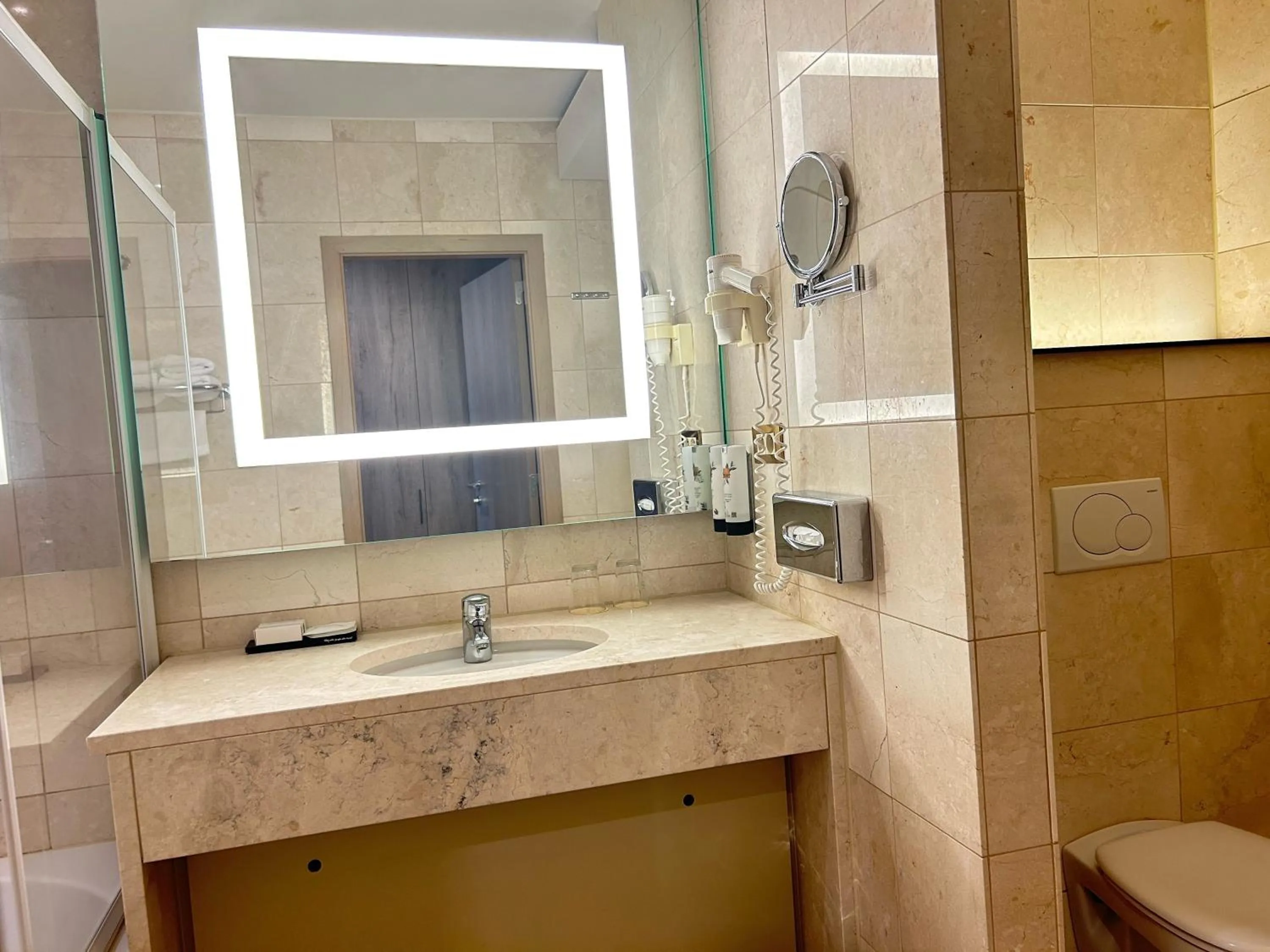 Hotel Restaurant Weinebrugge