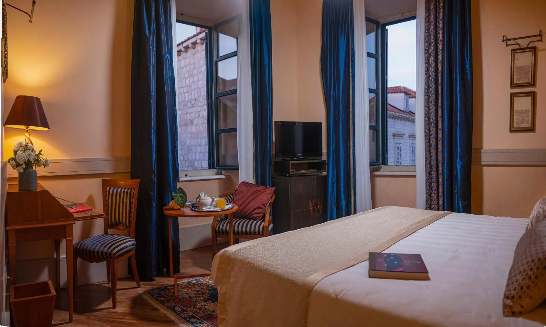 Bed in The Pucic Palace Bed in The Pucic Palace