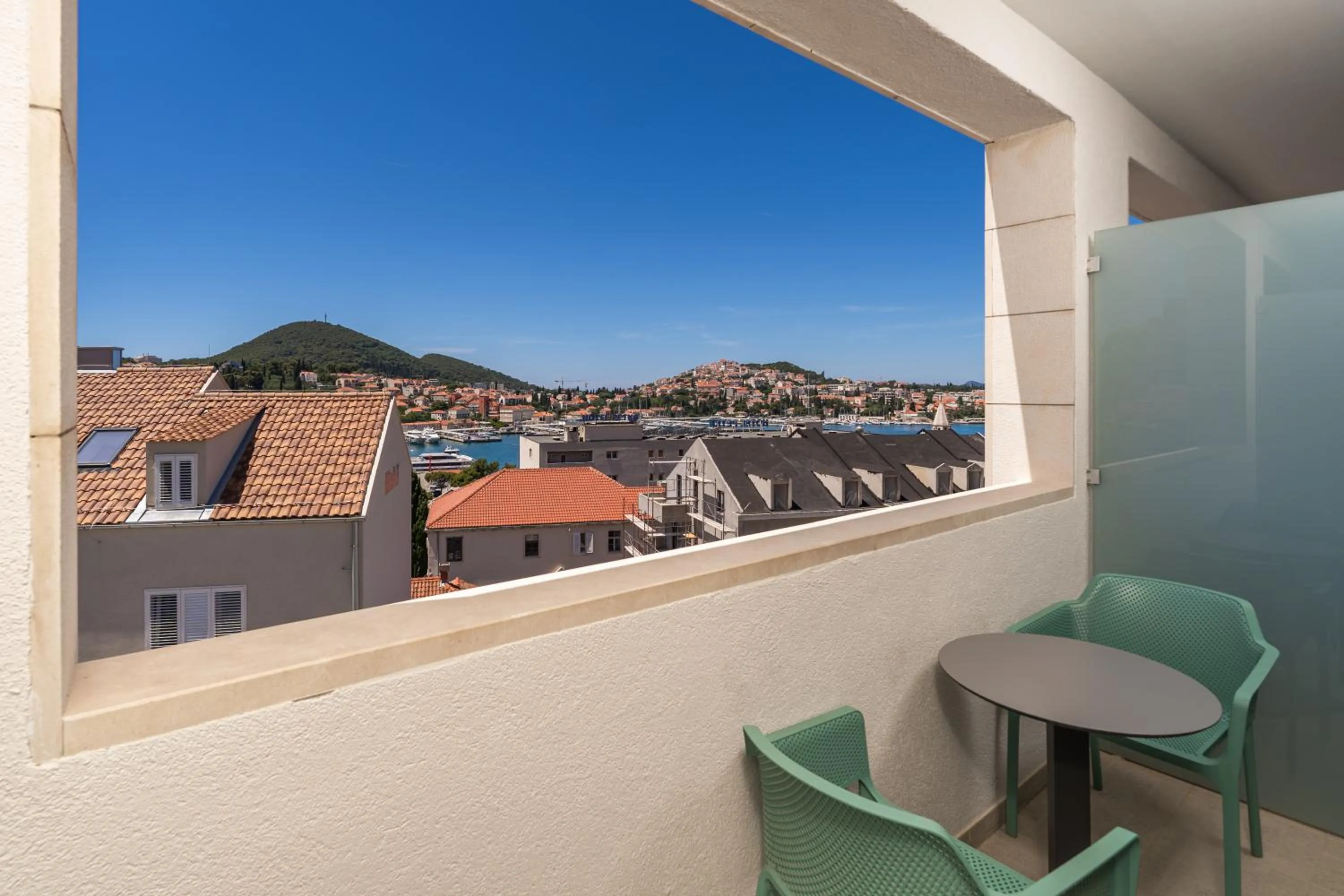 Day in Berkeley Hotel