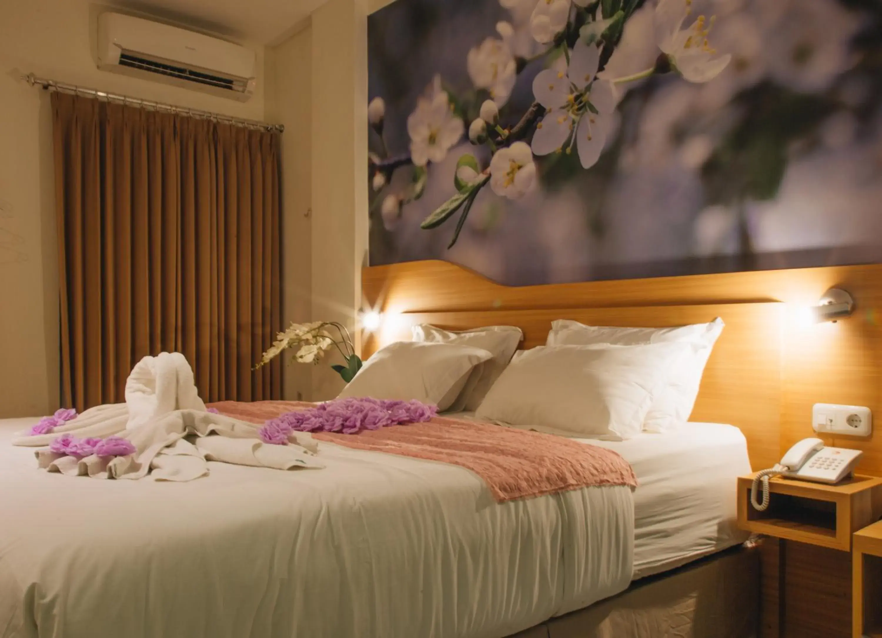 Bed in Deva Bali Apartement Bed in Deva Bali Apartement