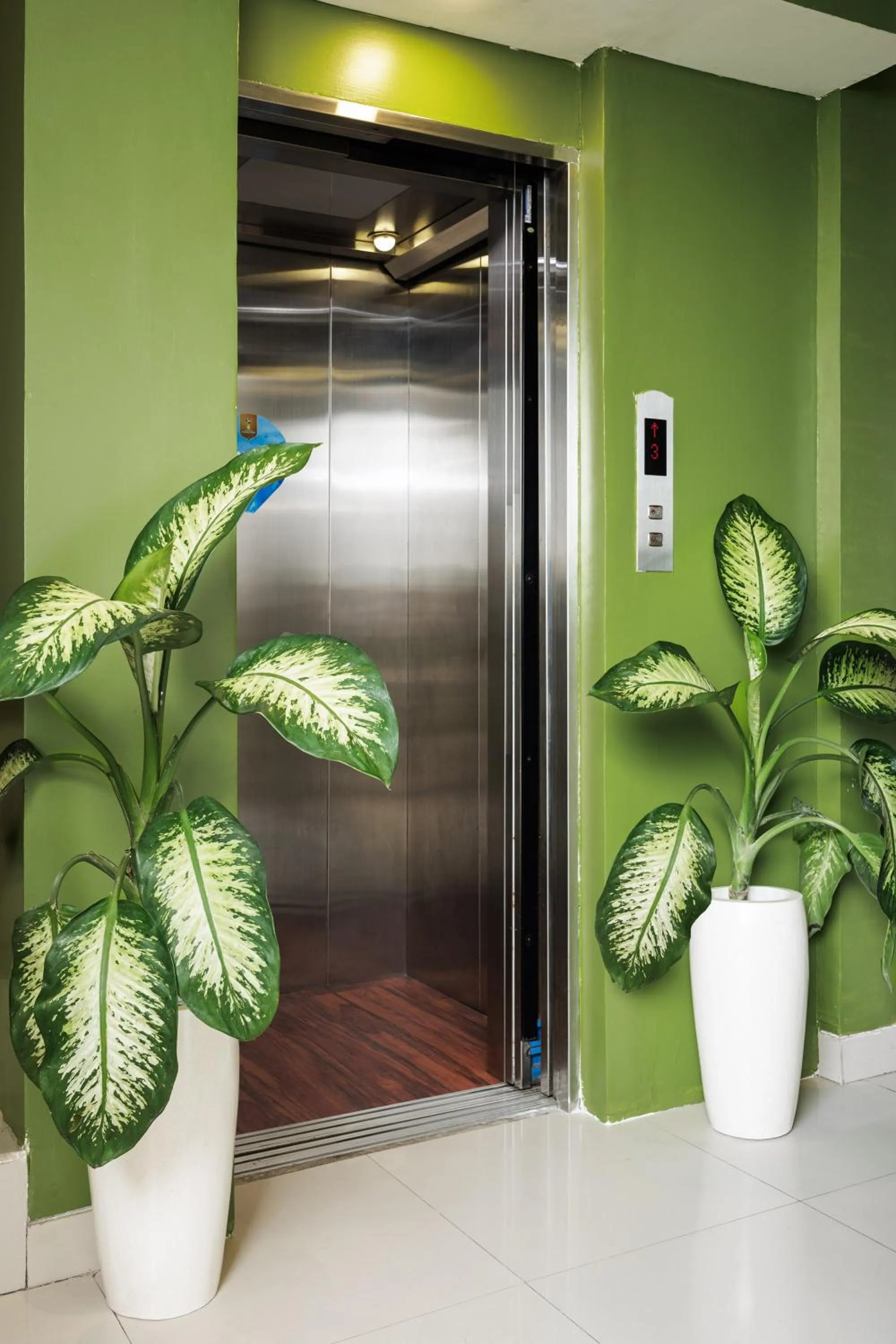 elevator in Deva Bali Apartement