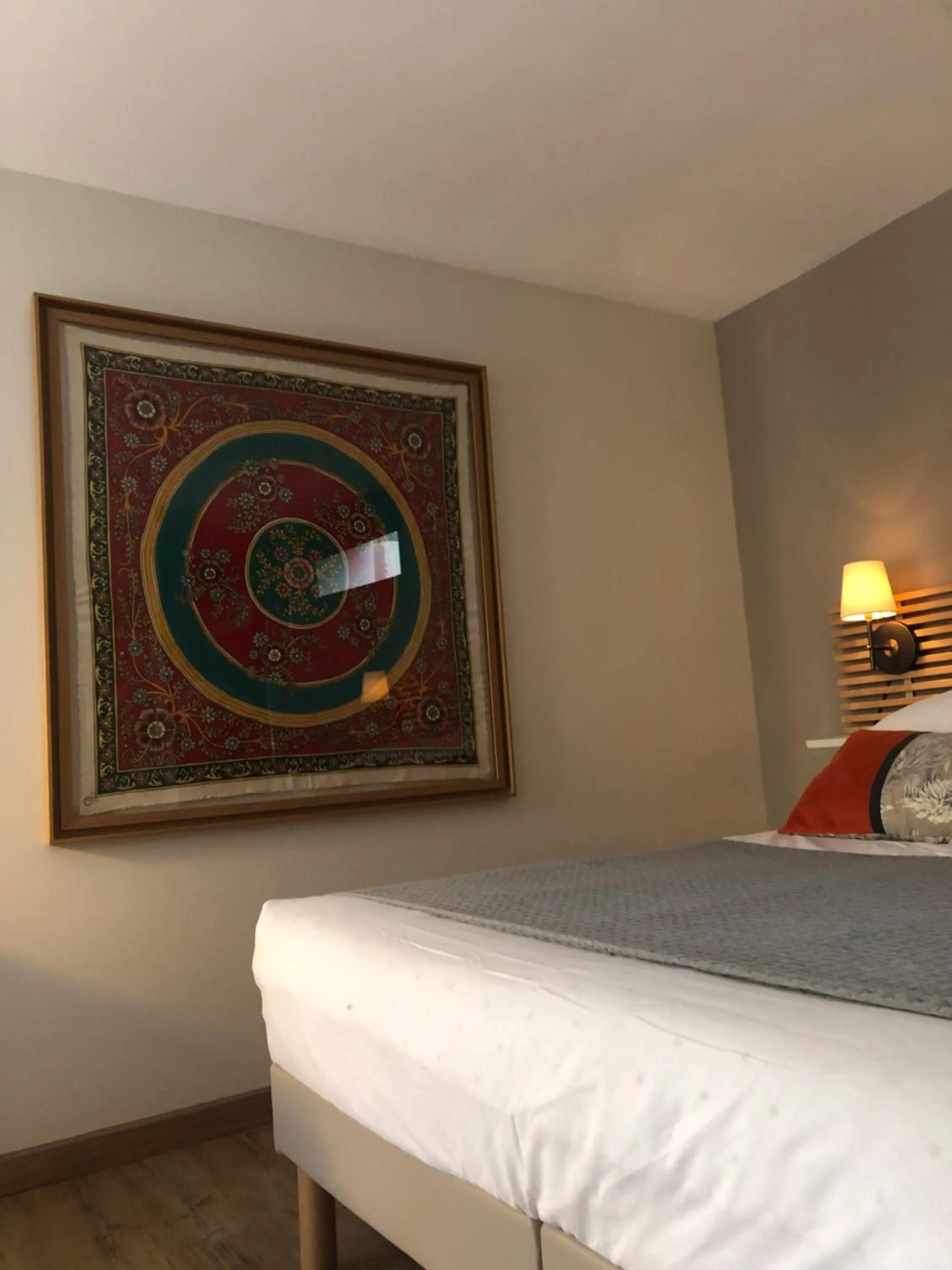 Bedroom, Bed in Couette et Café