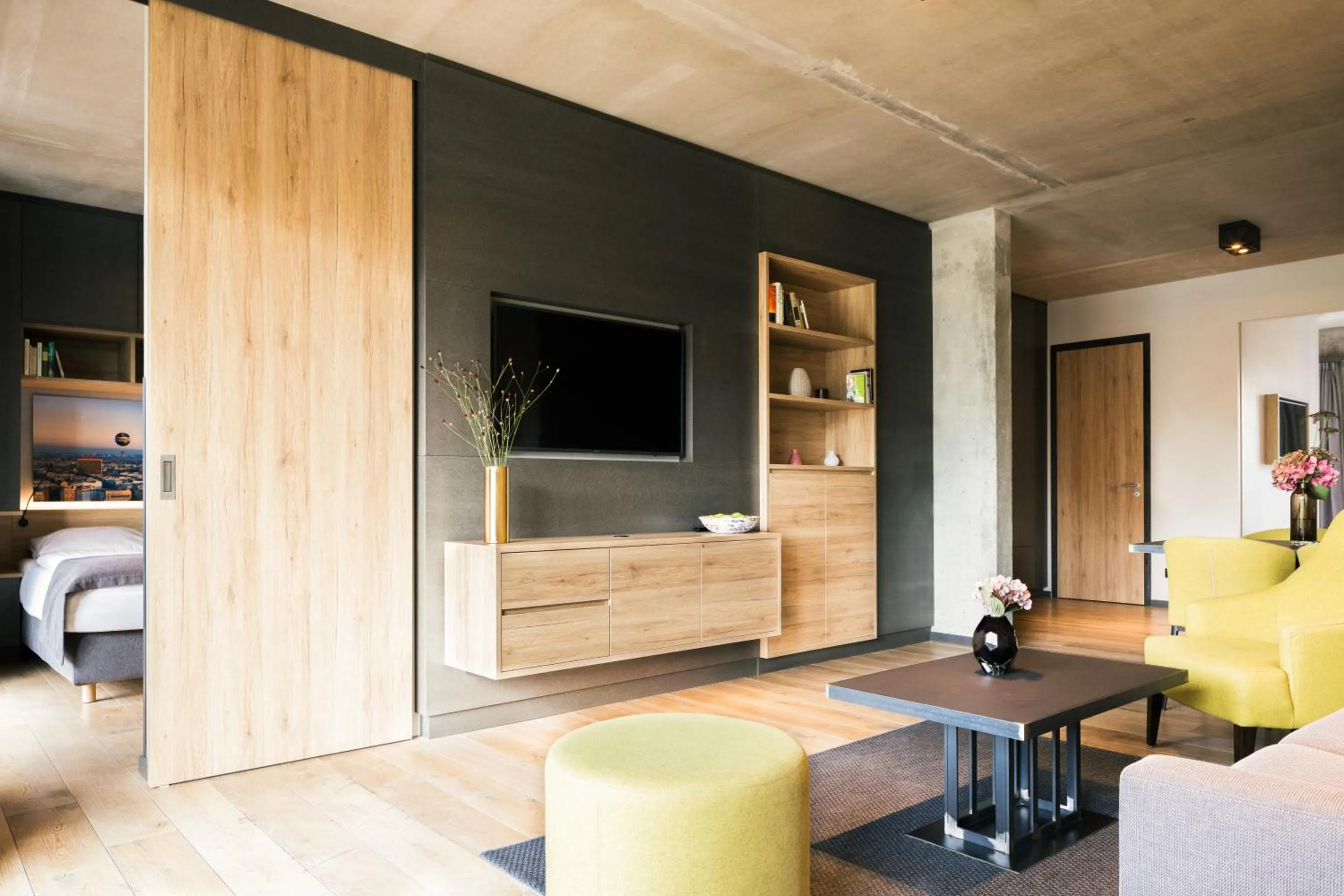 TV and multimedia in Downtown Apartments Mitte