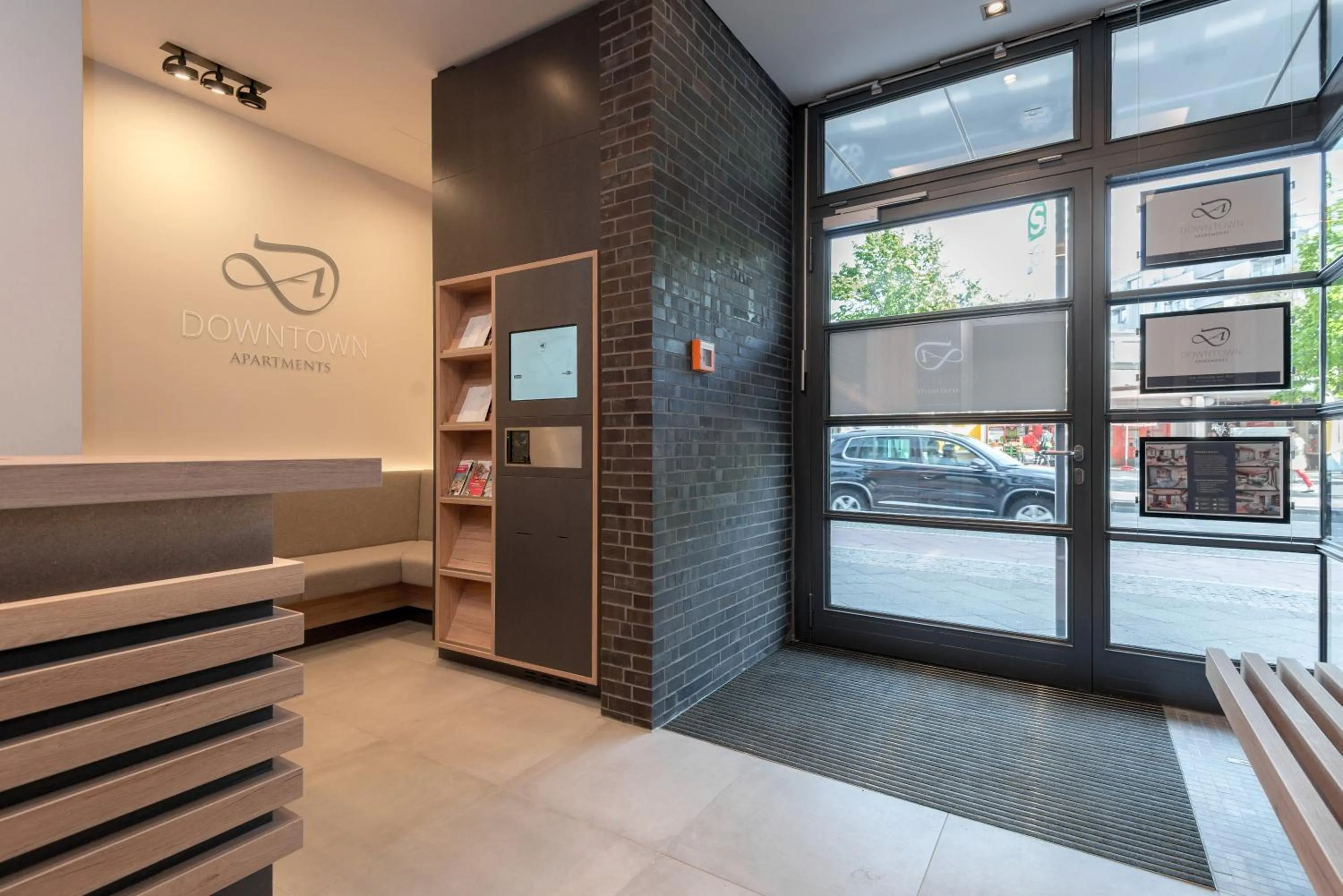 Spring in Downtown Apartments Mitte