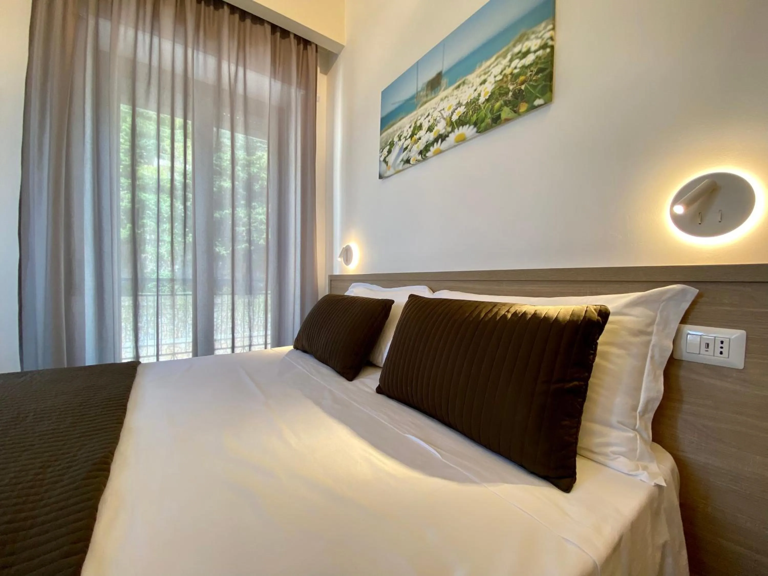 Bed in Hotel Sollievo