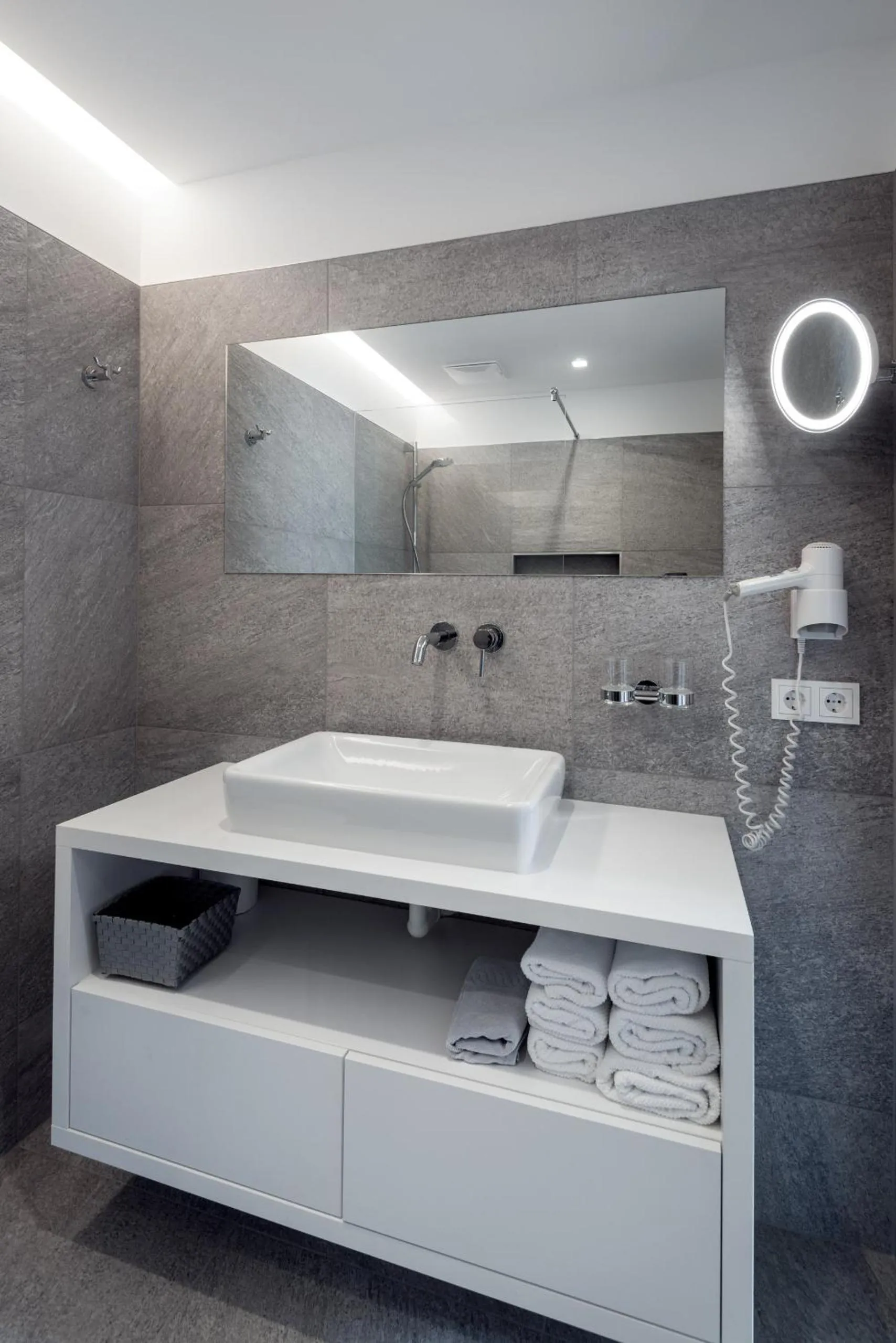 Bathroom in ride & relax Aparthotel Schwarz