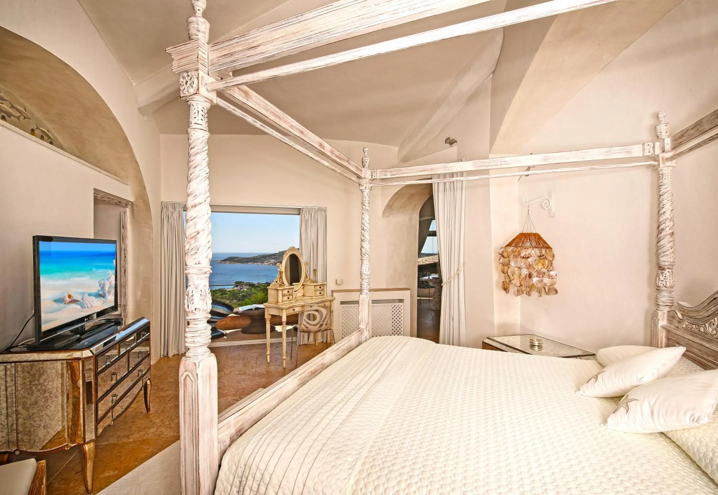 Bed in Villa Anna