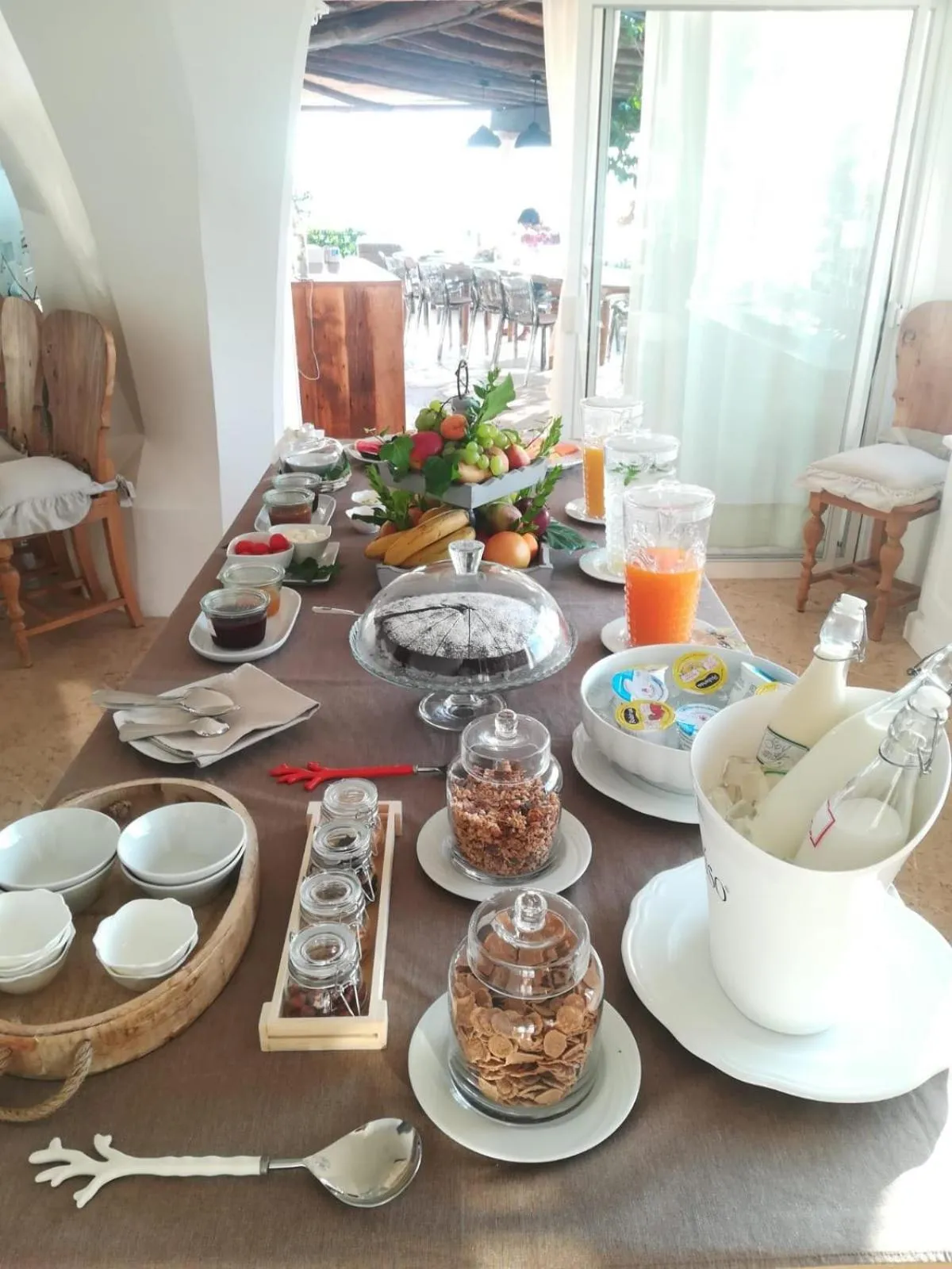 Food and drinks in Villa Anna