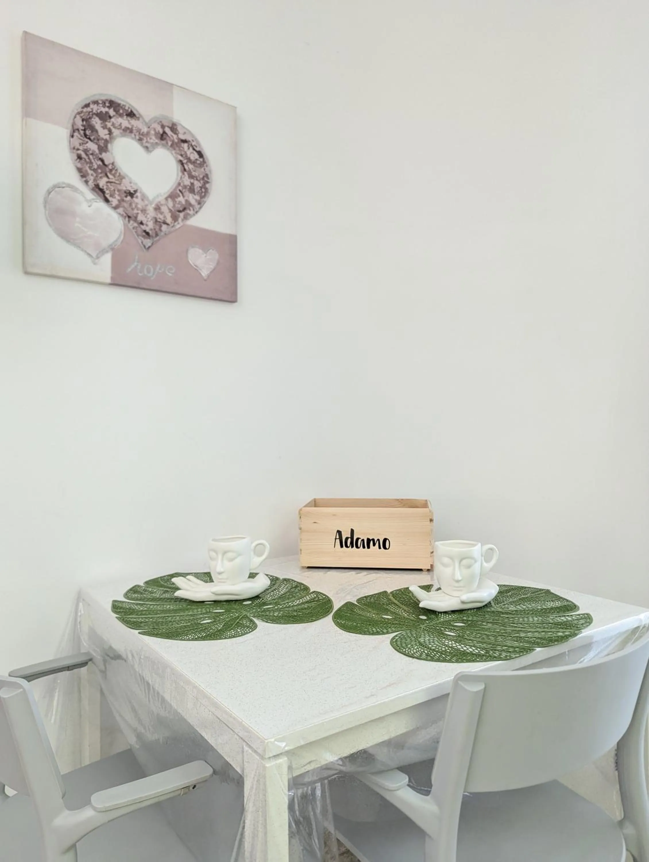 Dining area in Il Peccato Originale