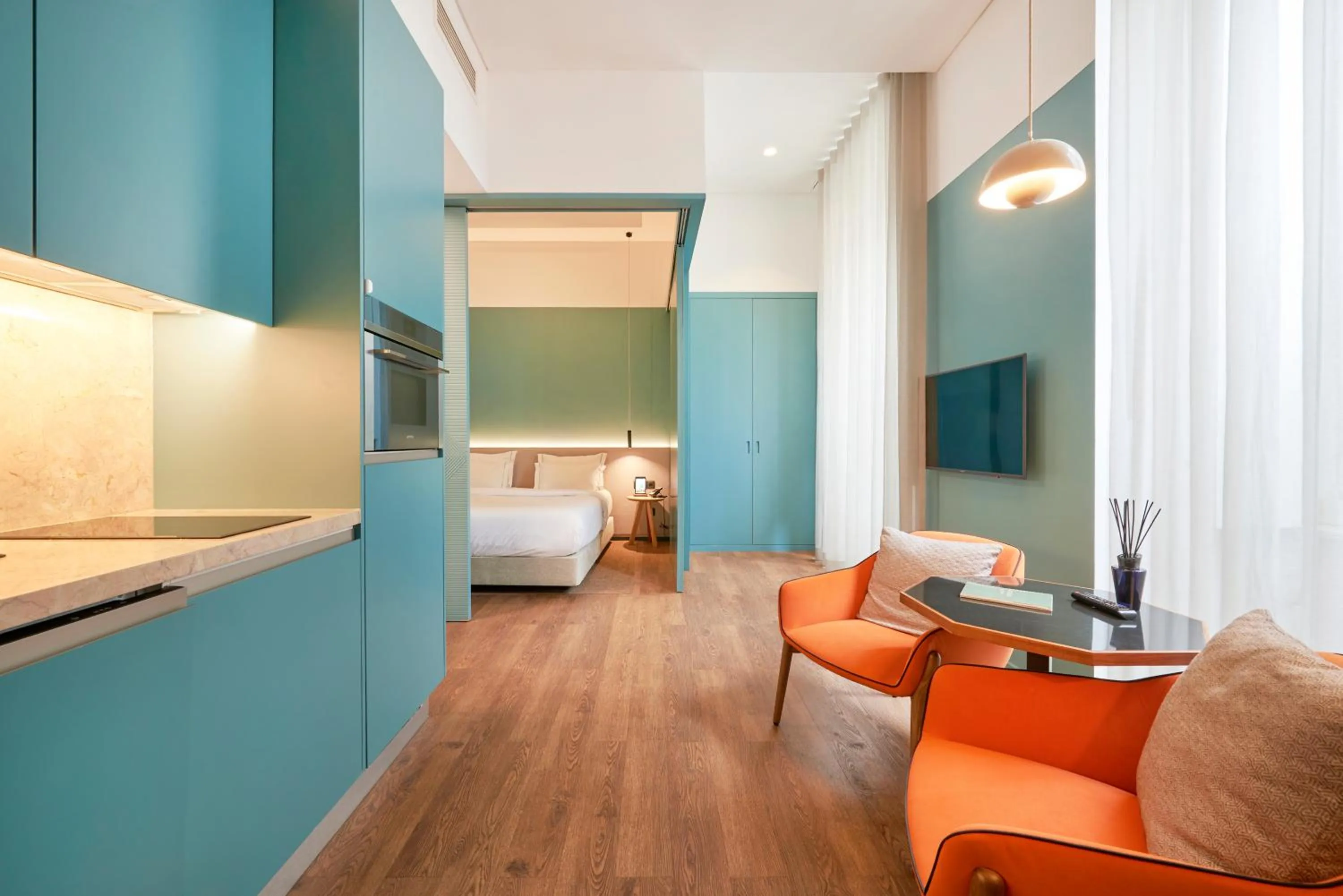 Seating area, Bed in OnJ S. Lazaro Lisboa