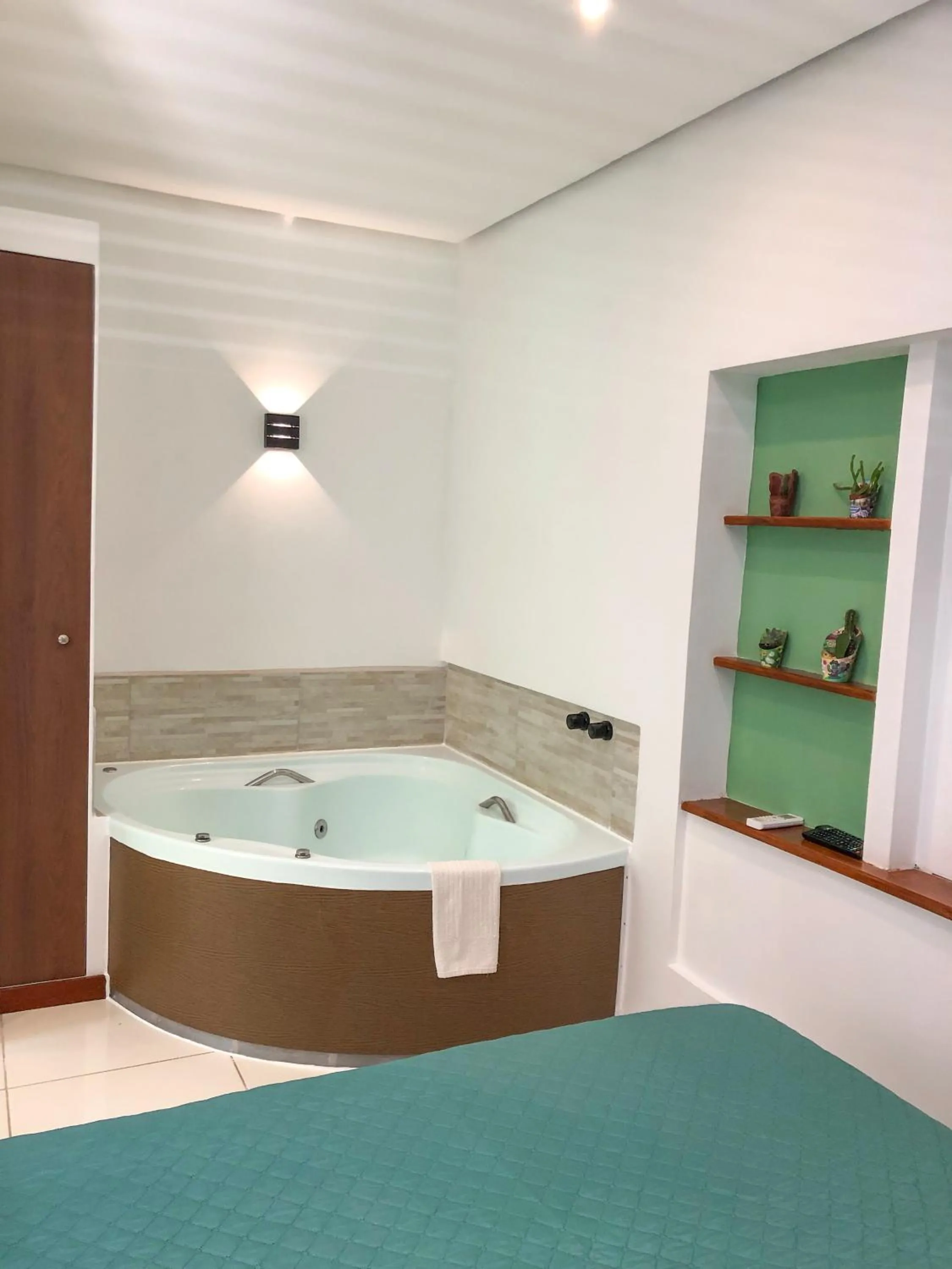 Hot Tub in Casa Figueira na Pedra - SPA Suites