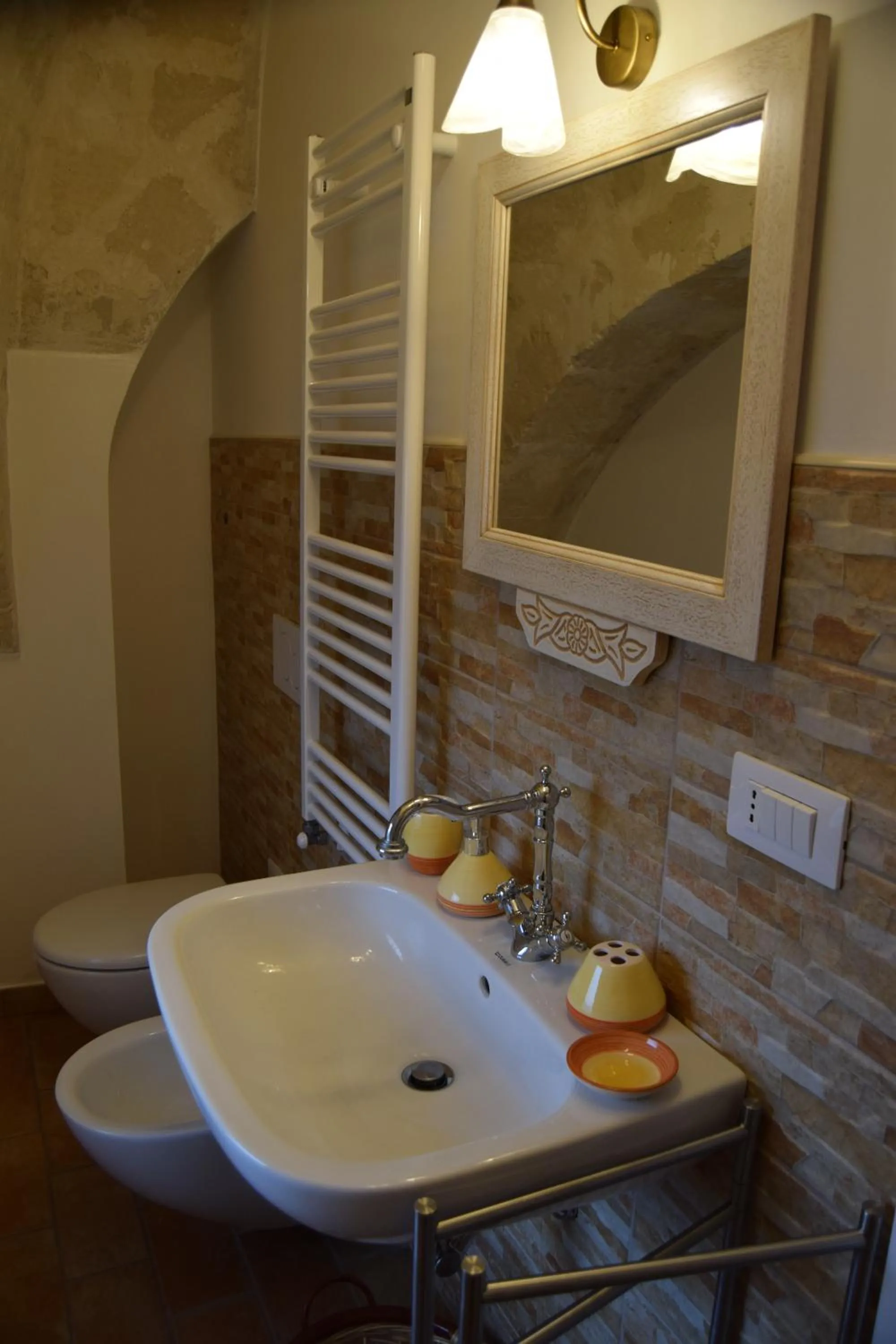 Bathroom in Roseus La Casa Vacanze nei Sassi