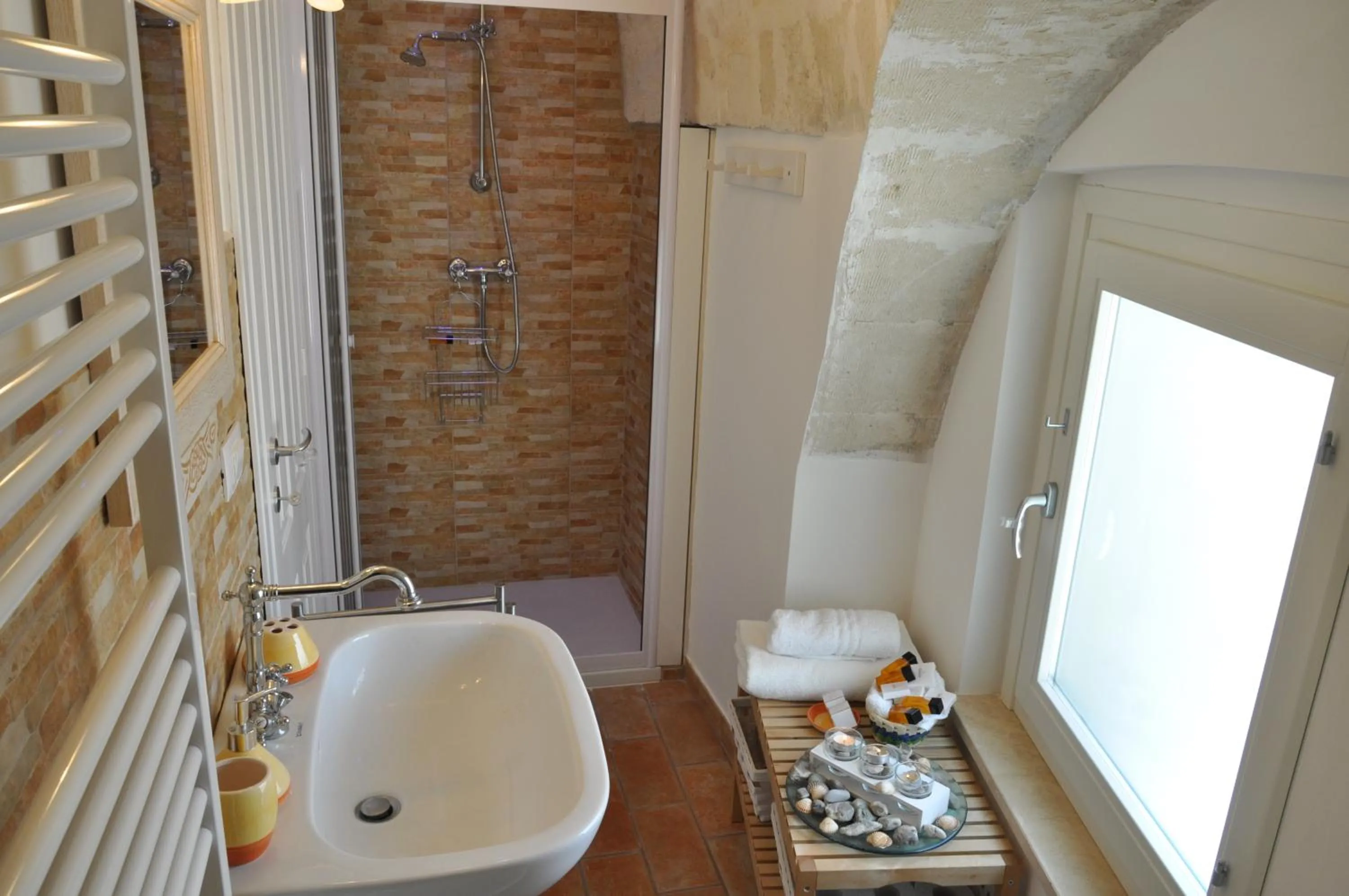 Bathroom in Roseus La Casa Vacanze nei Sassi