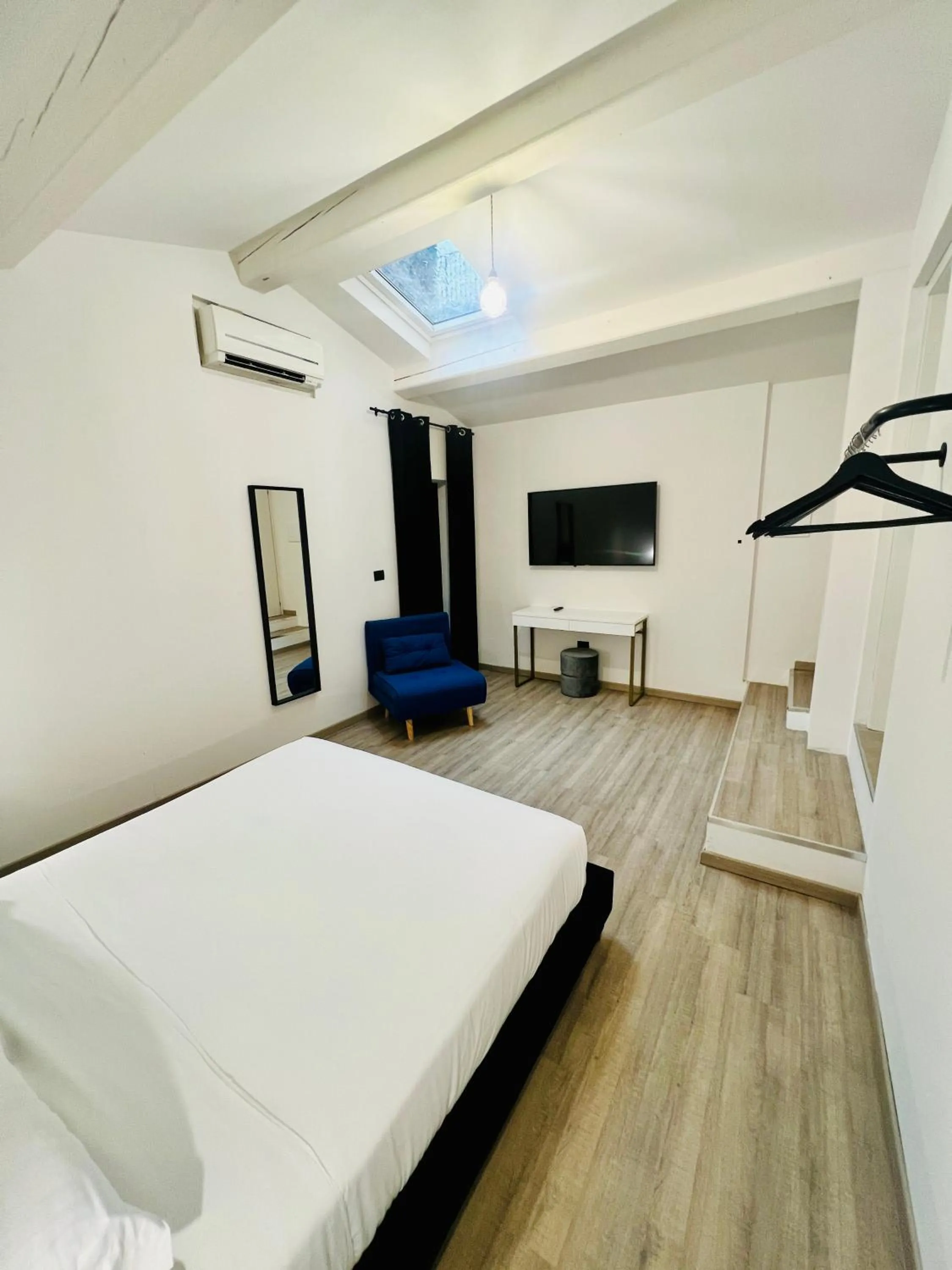 Photo of the whole room, Bed in Room Verona Ai Conti