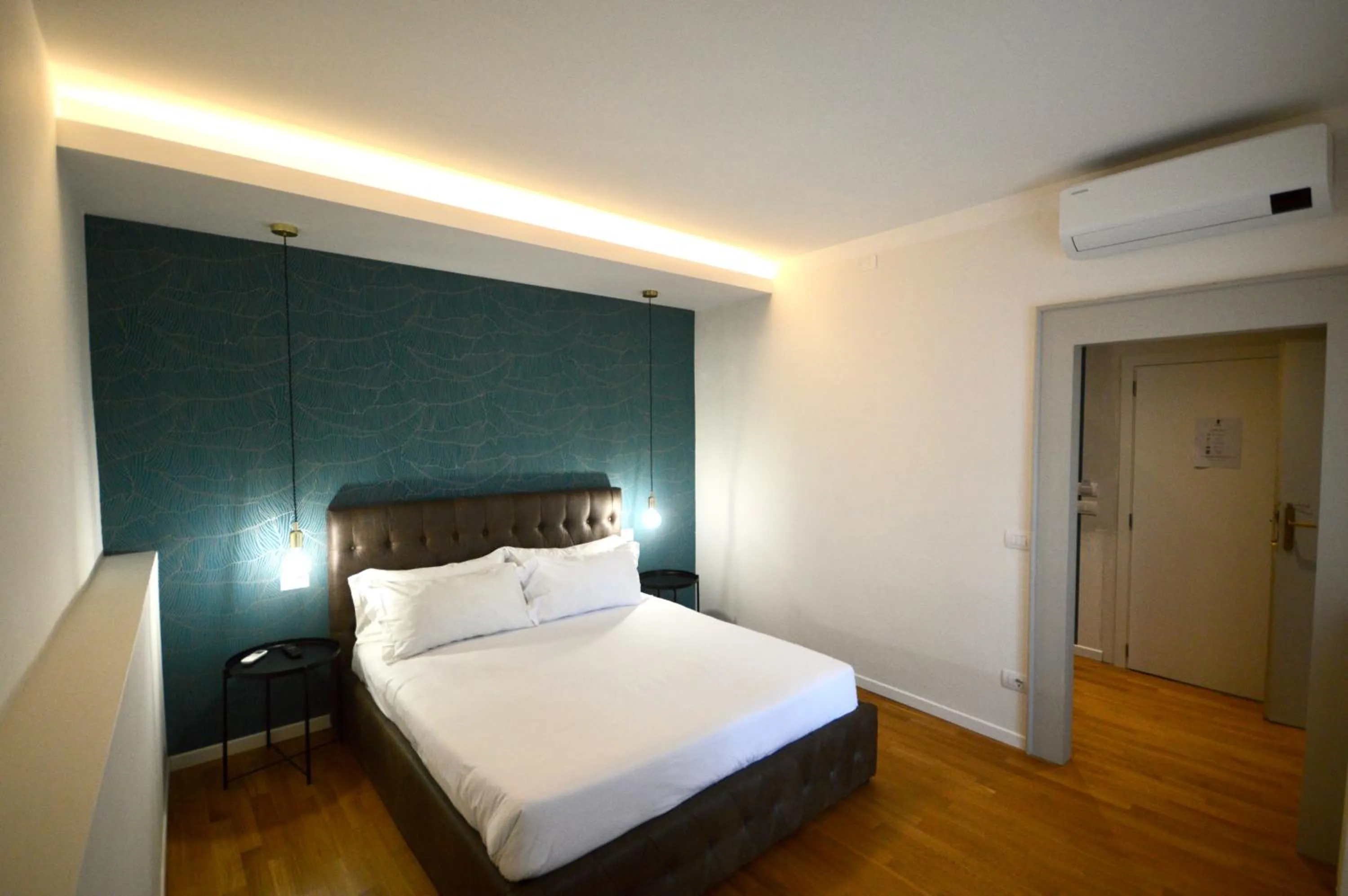 Bedroom, Bed in Room Verona Ai Conti