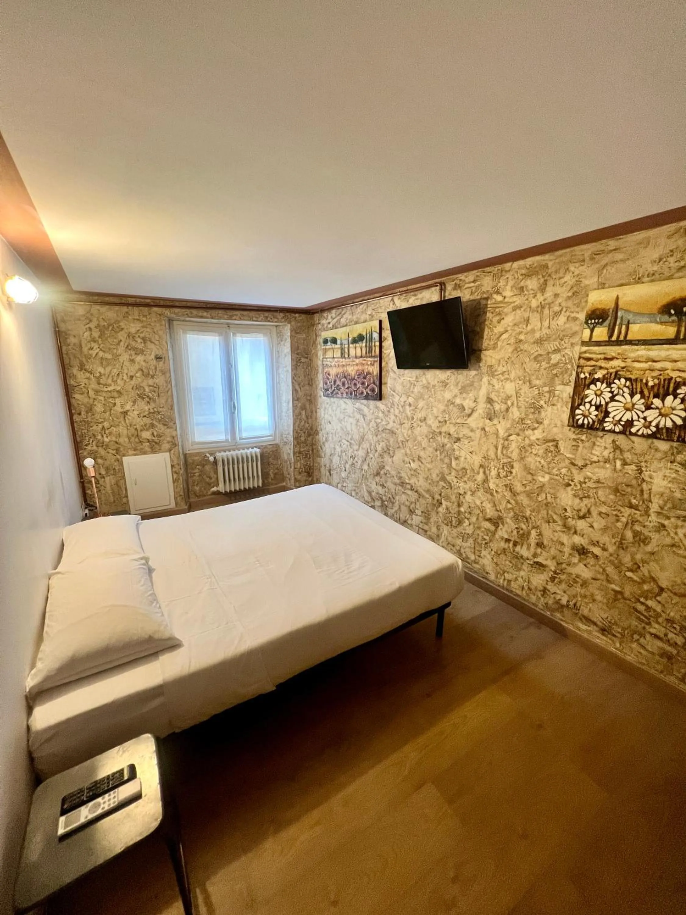 Photo of the whole room, Bed in Room Verona Ai Conti