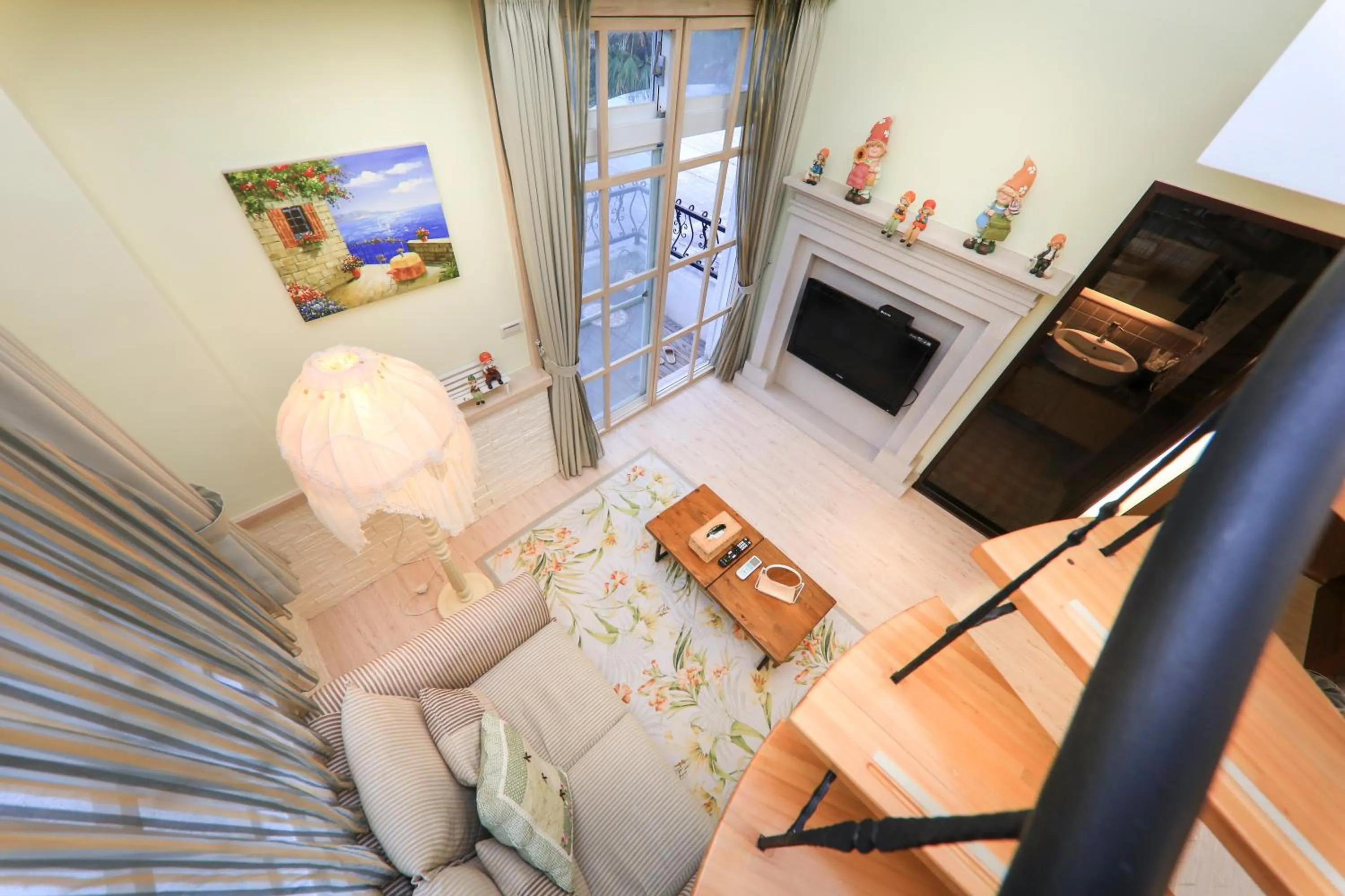 Photo of the whole room in The House of Water