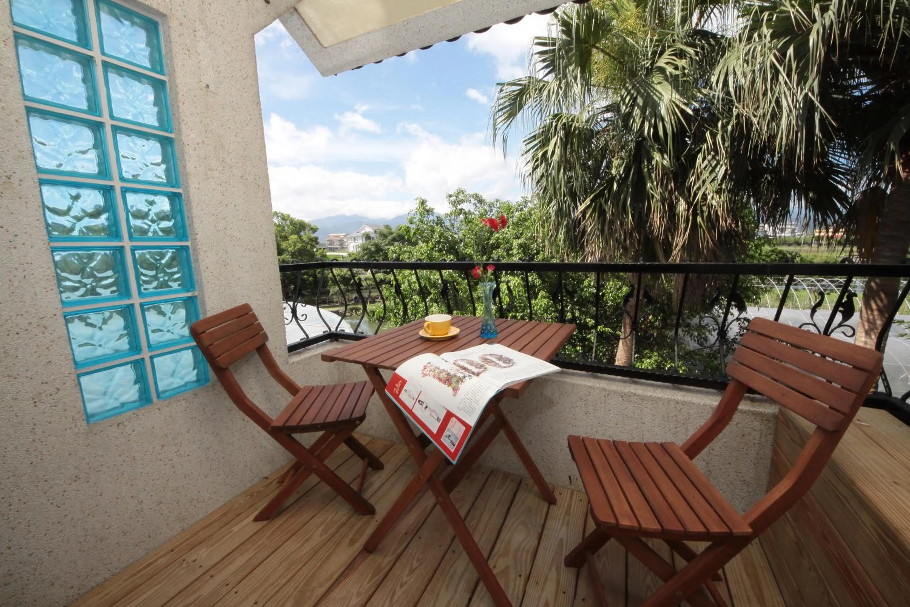 Balcony/Terrace in The House of Water